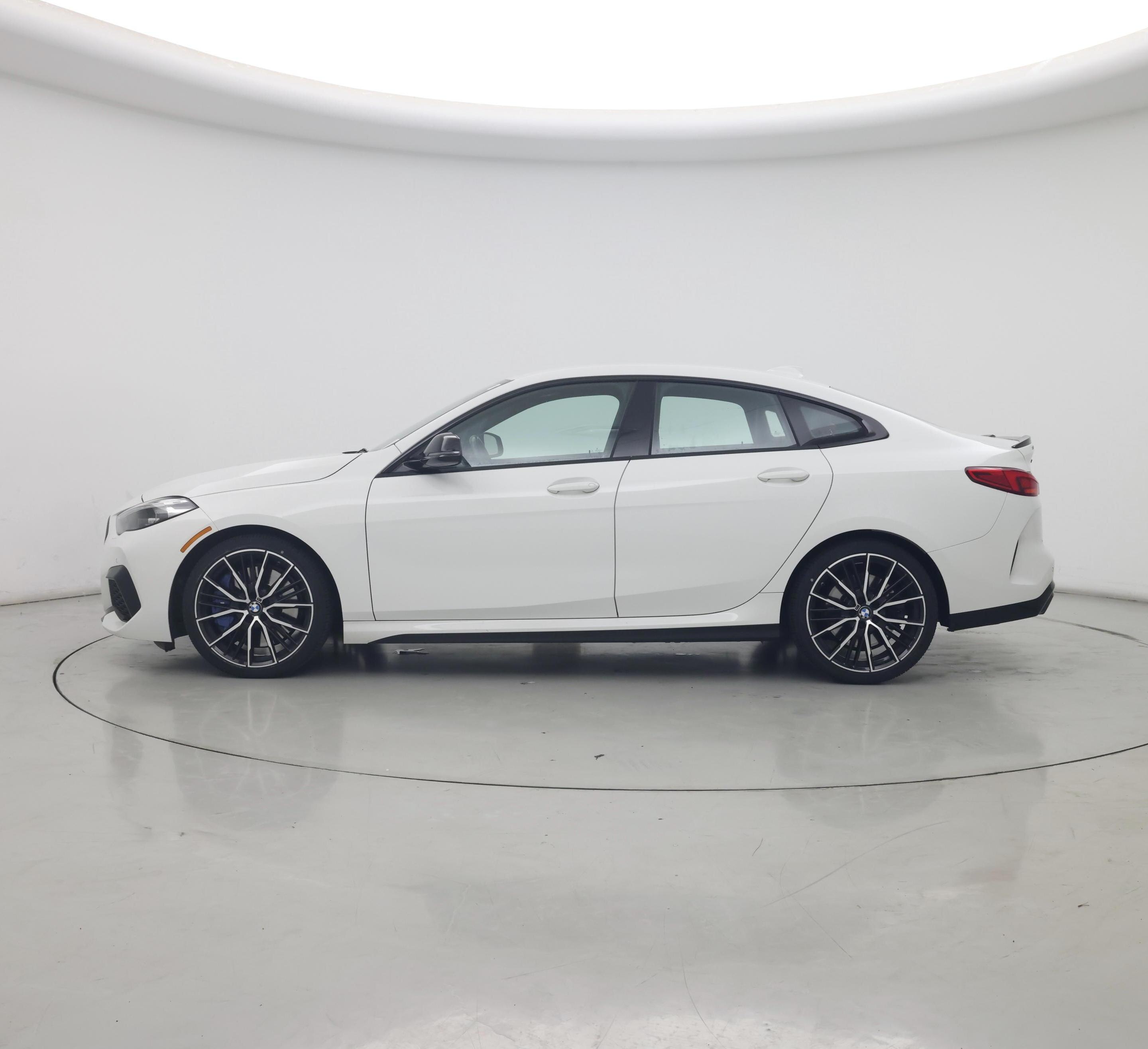Thumbnail: 2021 BMW 2 Series - 3