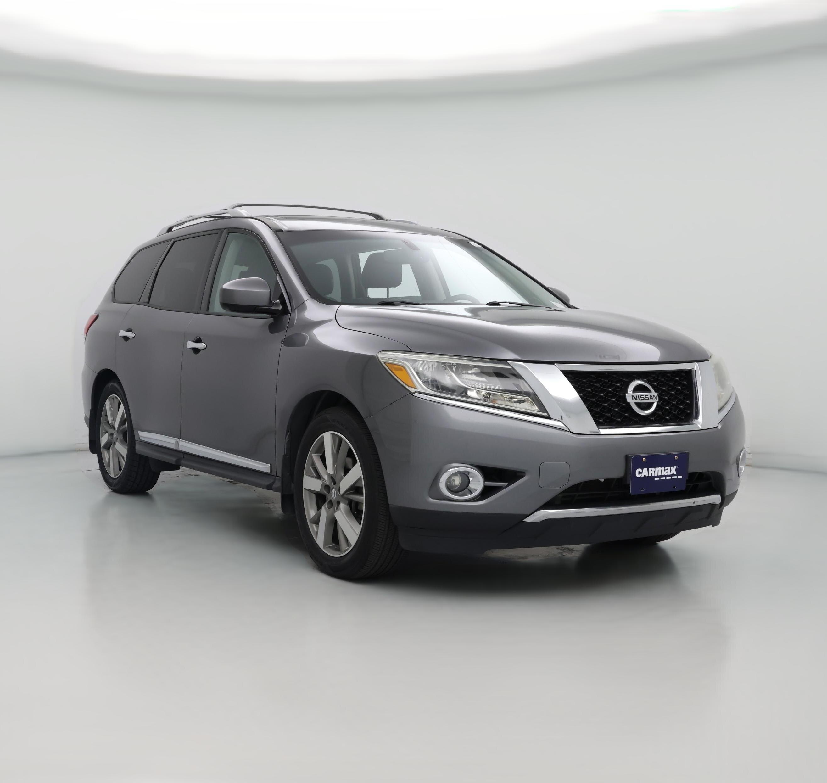 Thumbnail: 2015 Nissan Pathfinder - 1