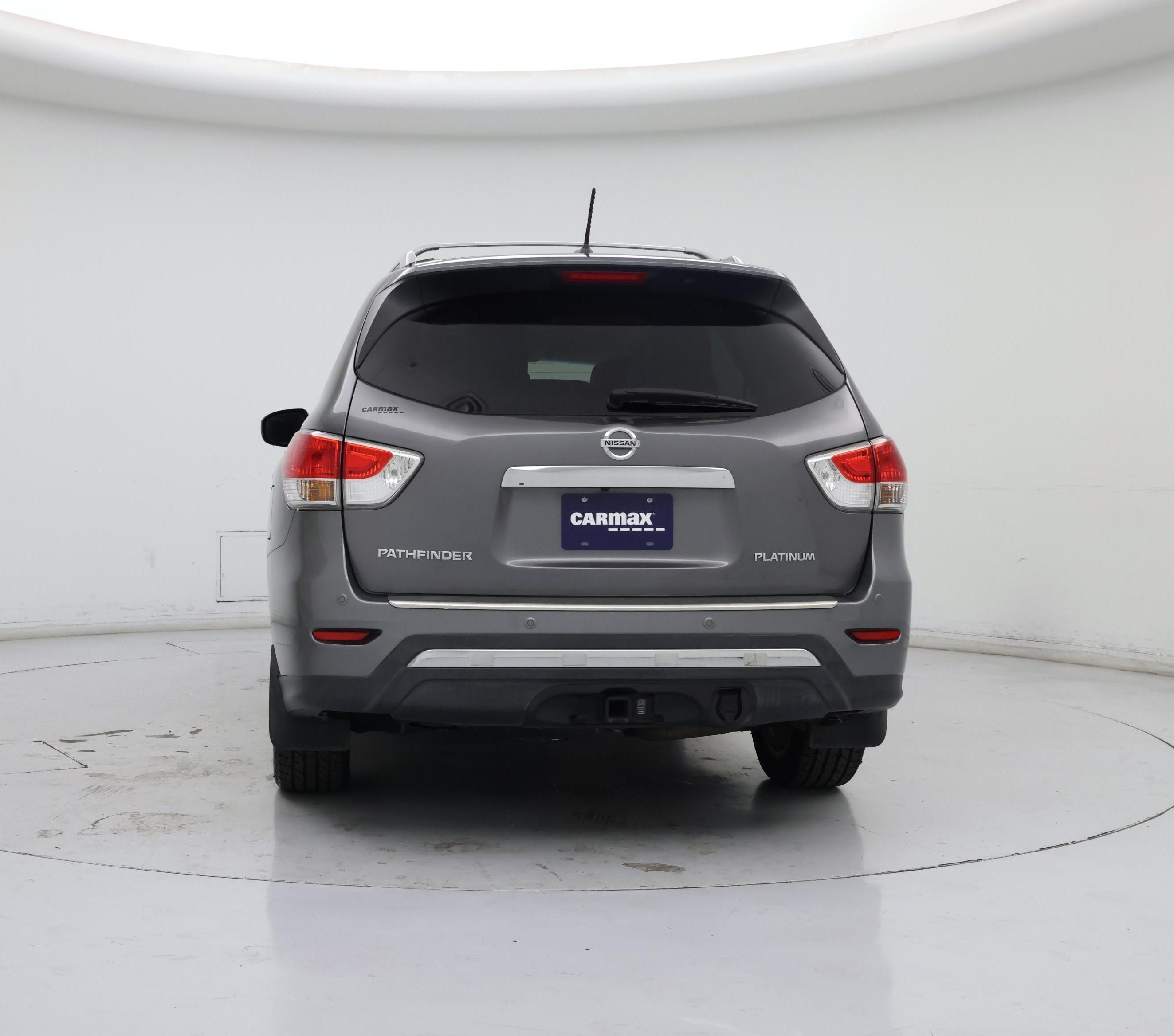 Thumbnail: 2015 Nissan Pathfinder - 6