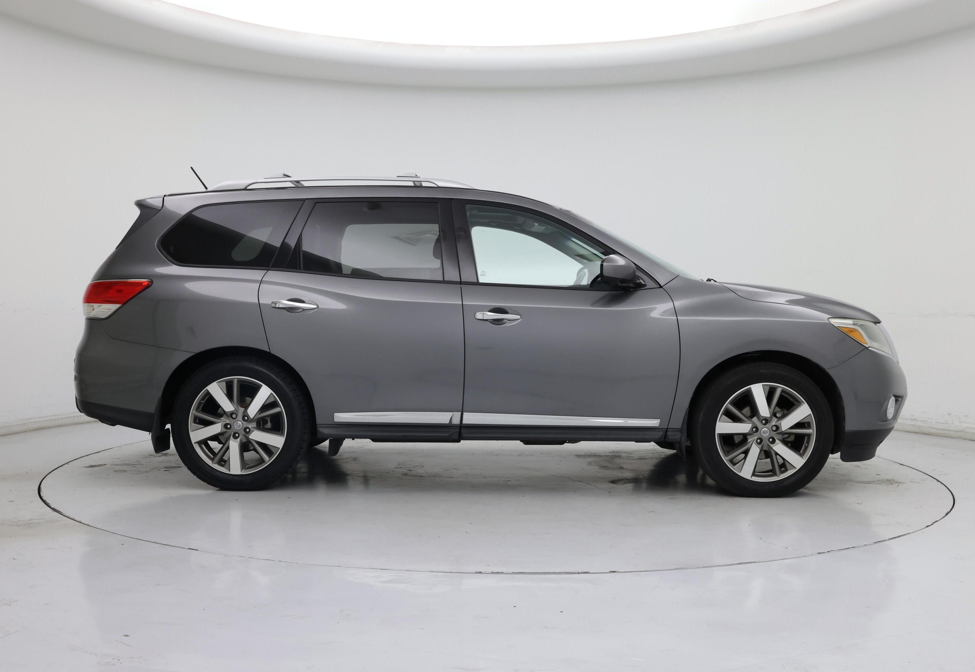 Thumbnail: 2015 Nissan Pathfinder - 7