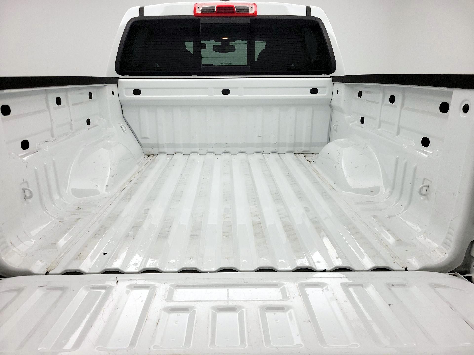 Thumbnail: 2022 Chevrolet Colorado - 20