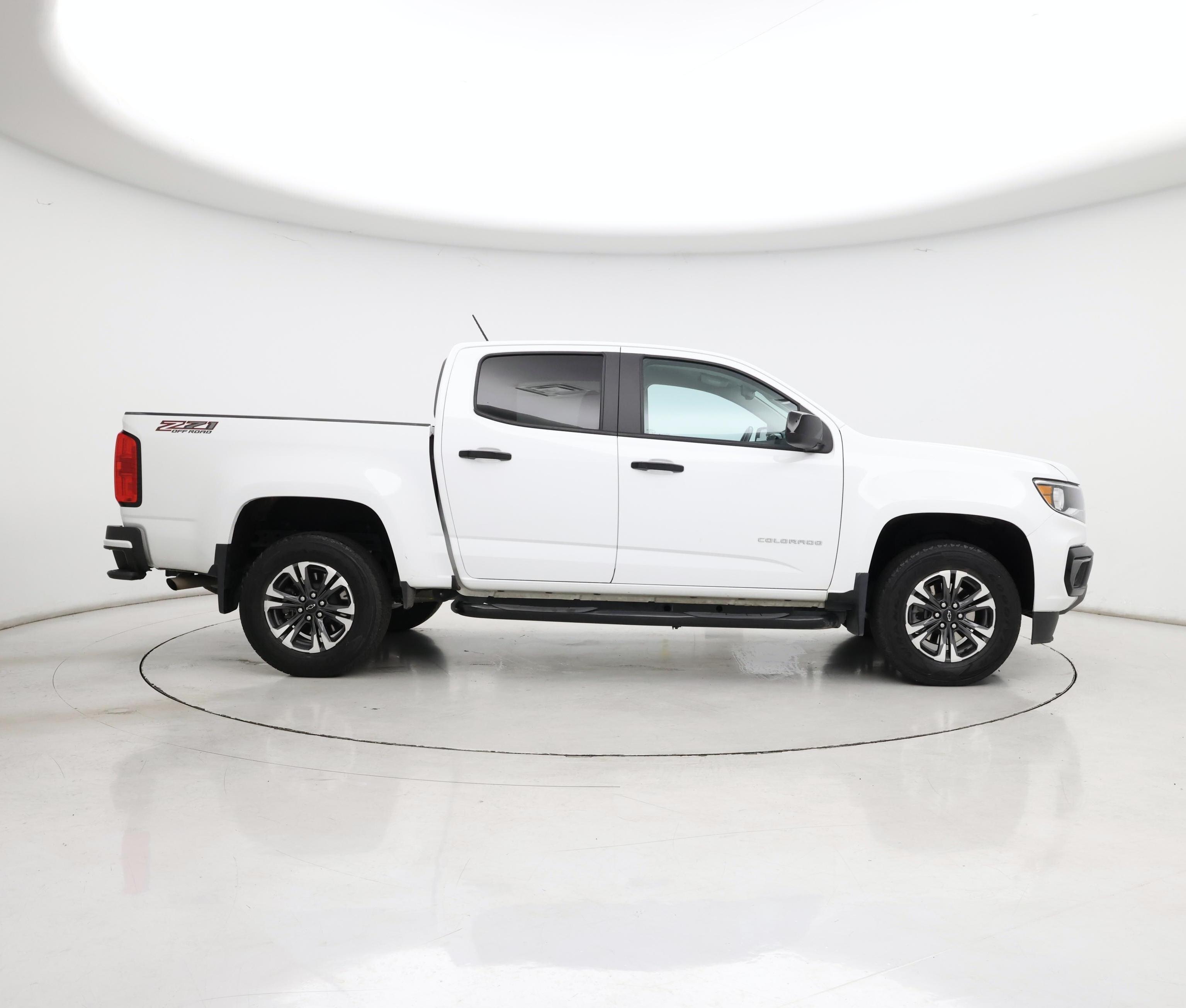 Thumbnail: 2022 Chevrolet Colorado - 7