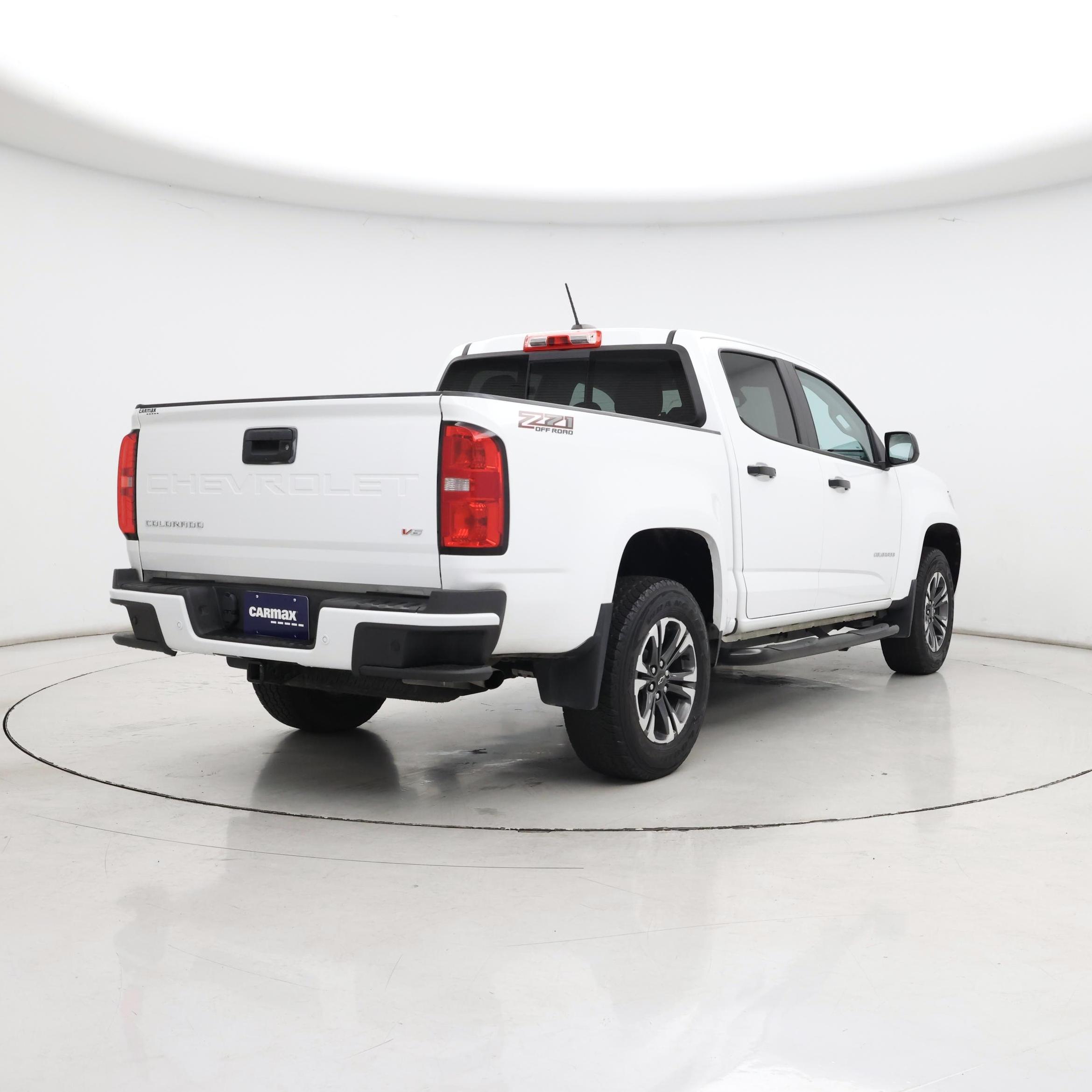 Thumbnail: 2022 Chevrolet Colorado - 8