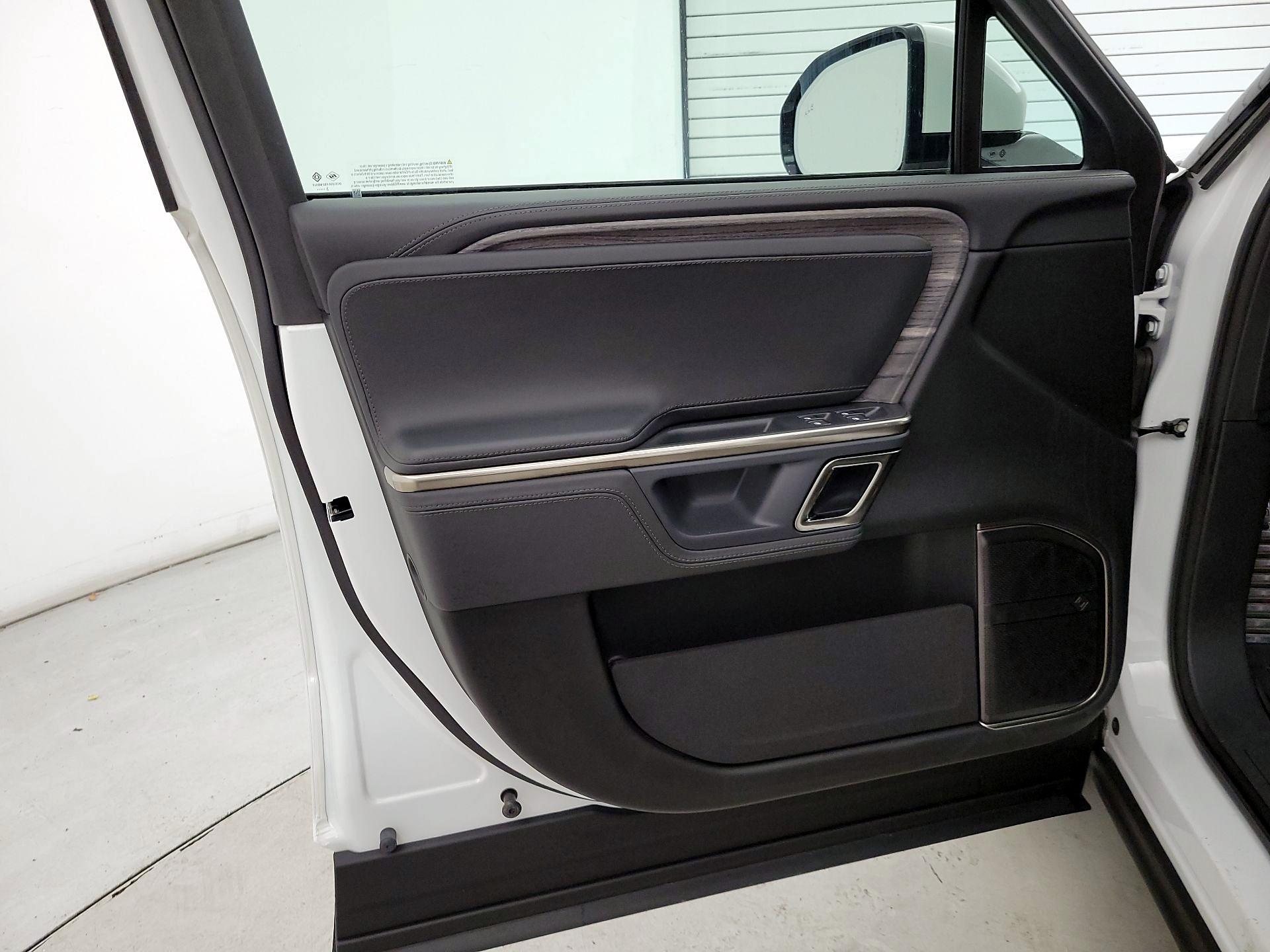 Thumbnail: 2023 Rivian R1T - 12