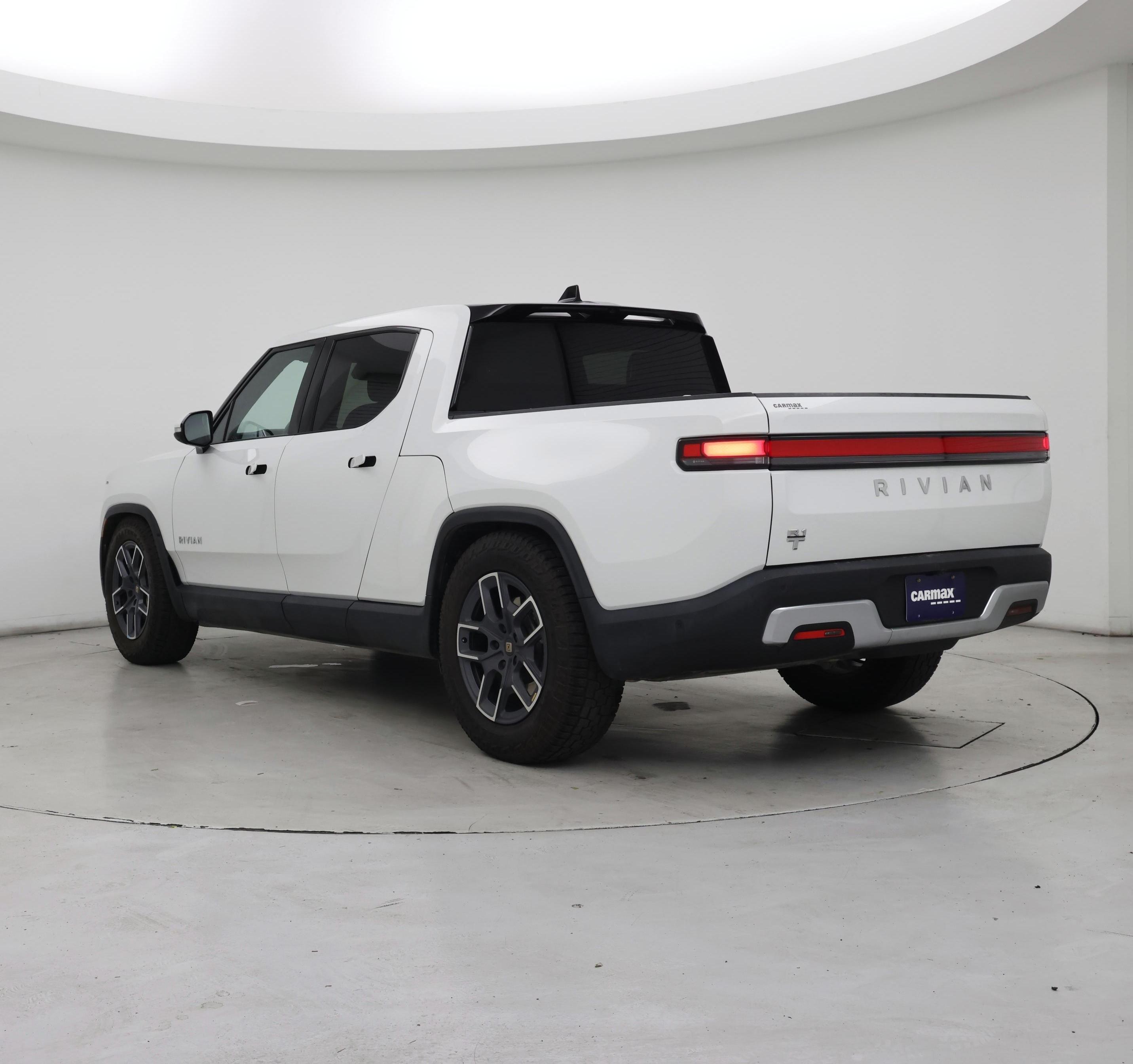 Thumbnail: 2023 Rivian R1T - 2