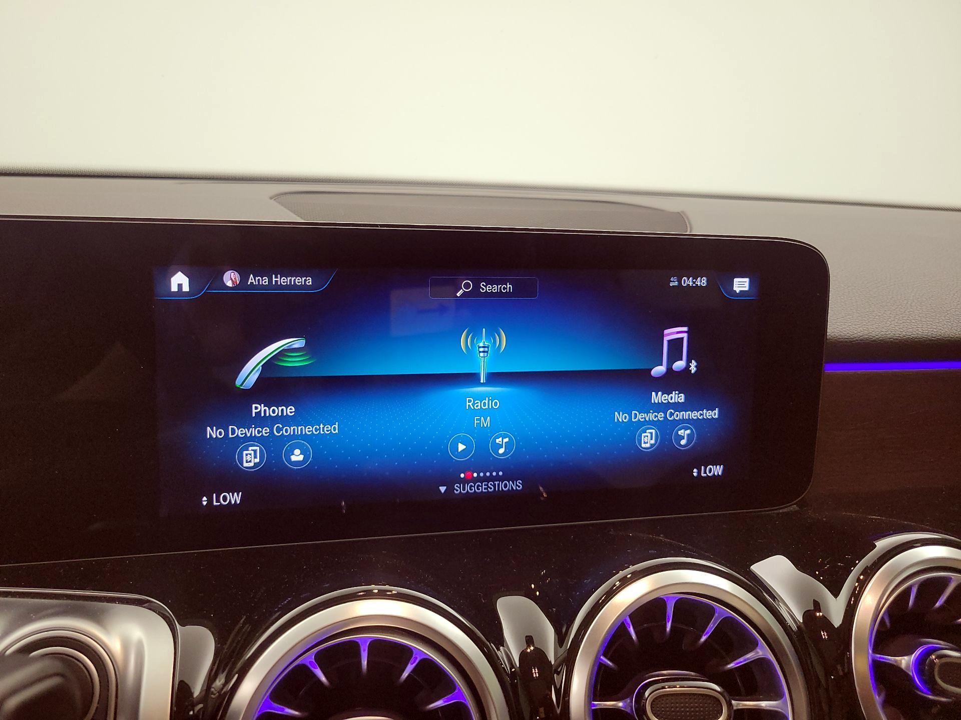 Thumbnail: 2022 Mercedes-Benz GLB - 15