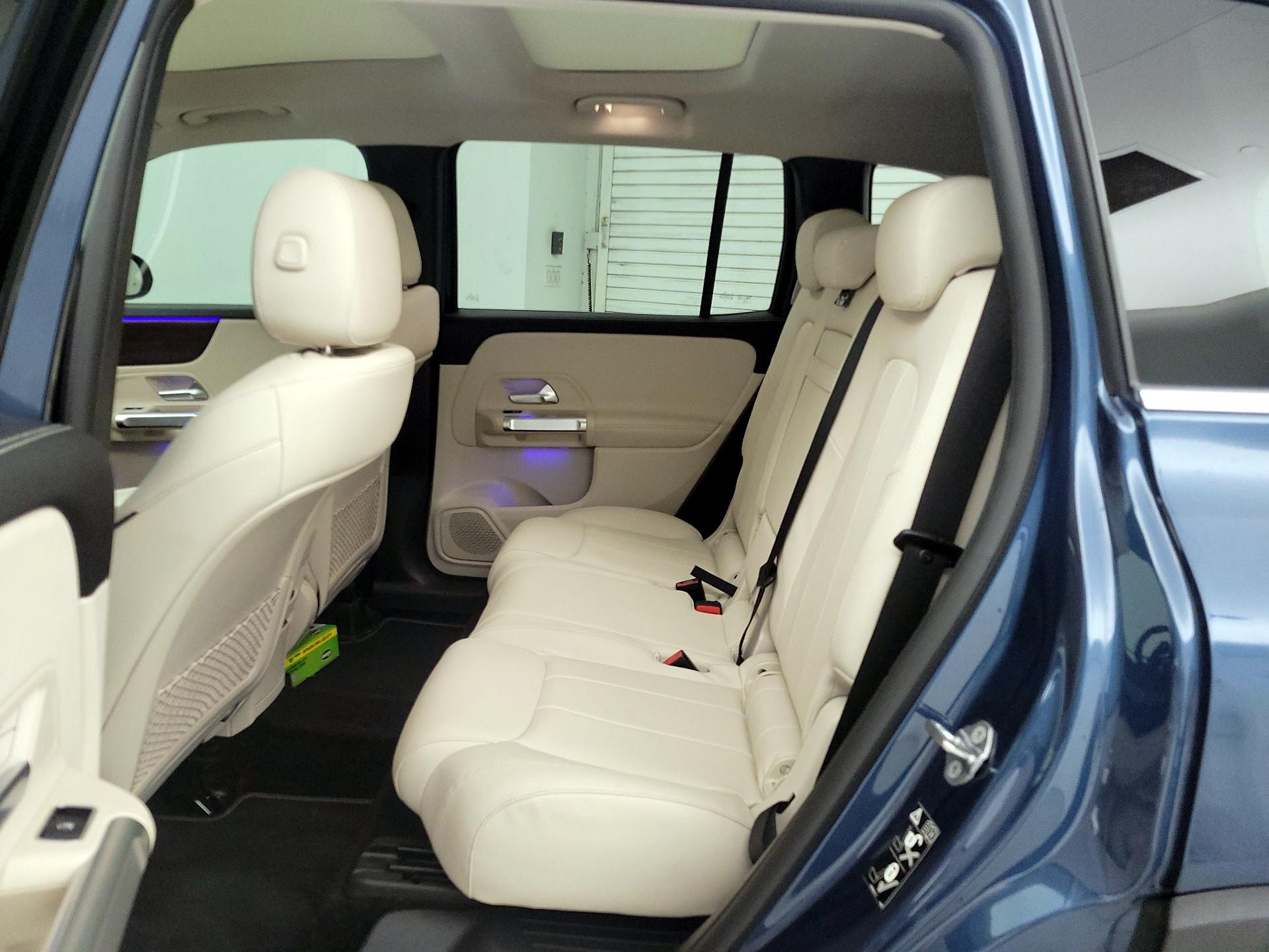 Thumbnail: 2022 Mercedes-Benz GLB - 19