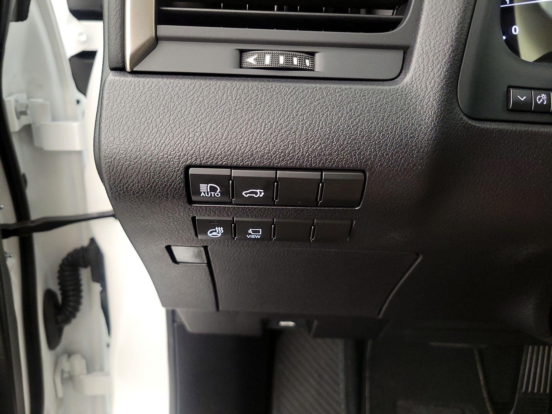 Thumbnail: 2022 Lexus RX - 13