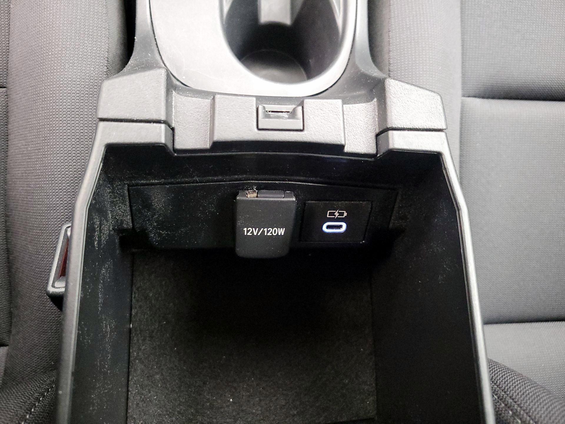 Thumbnail: 2024 Toyota Corolla - 18