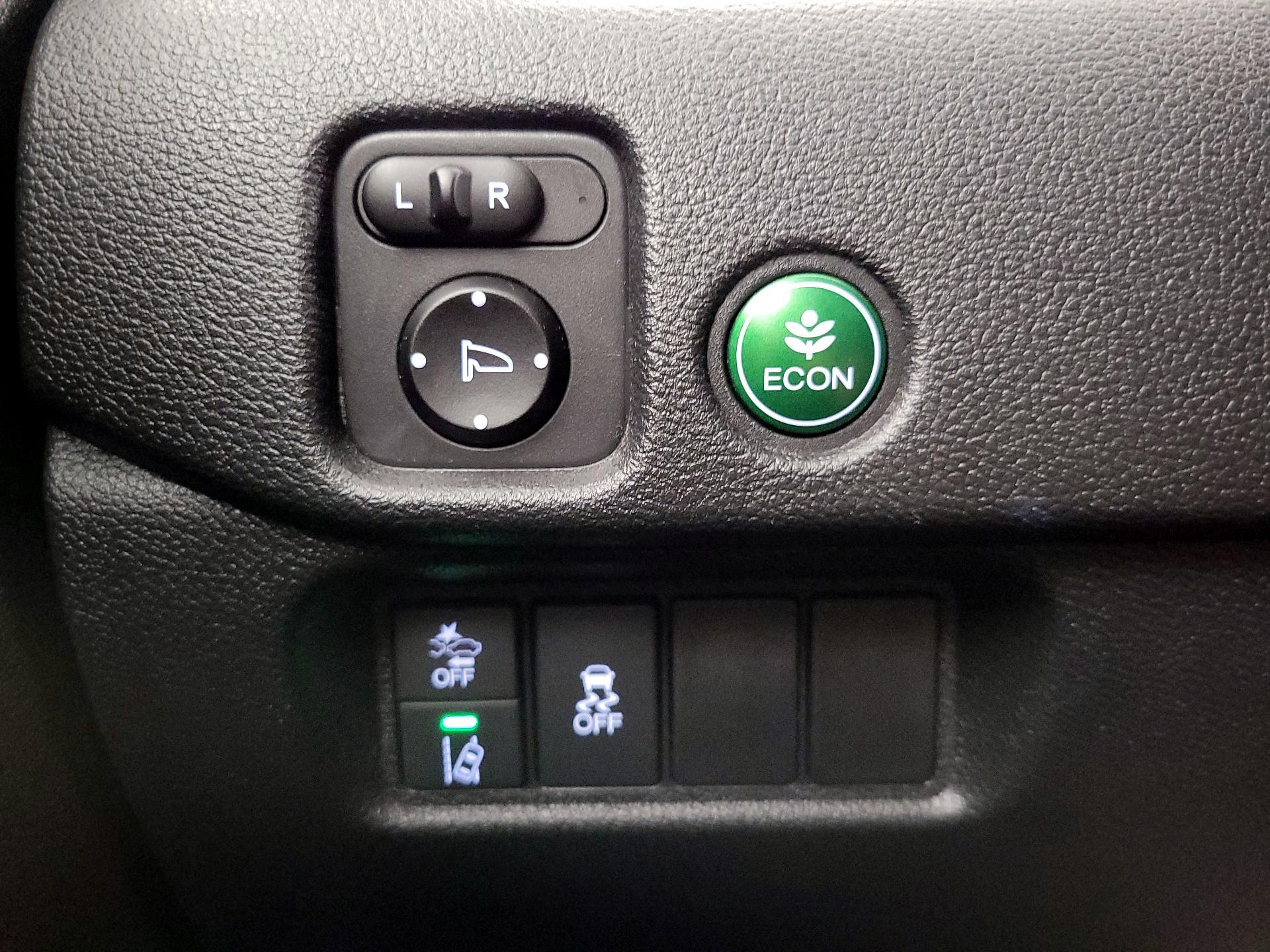 Thumbnail: 2019 Honda Pilot - 13