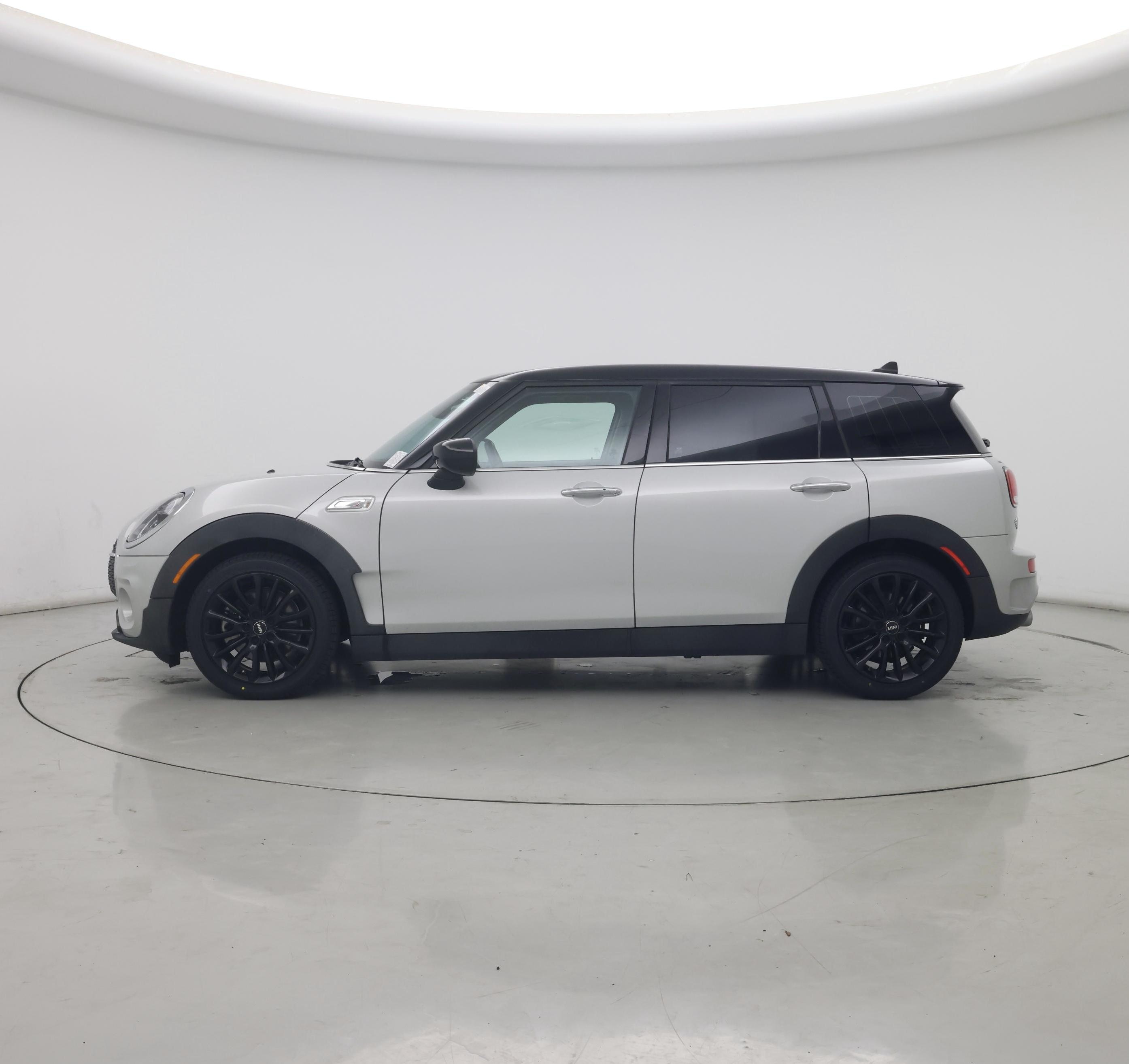 Thumbnail: 2022 MINI Cooper Clubman - 3