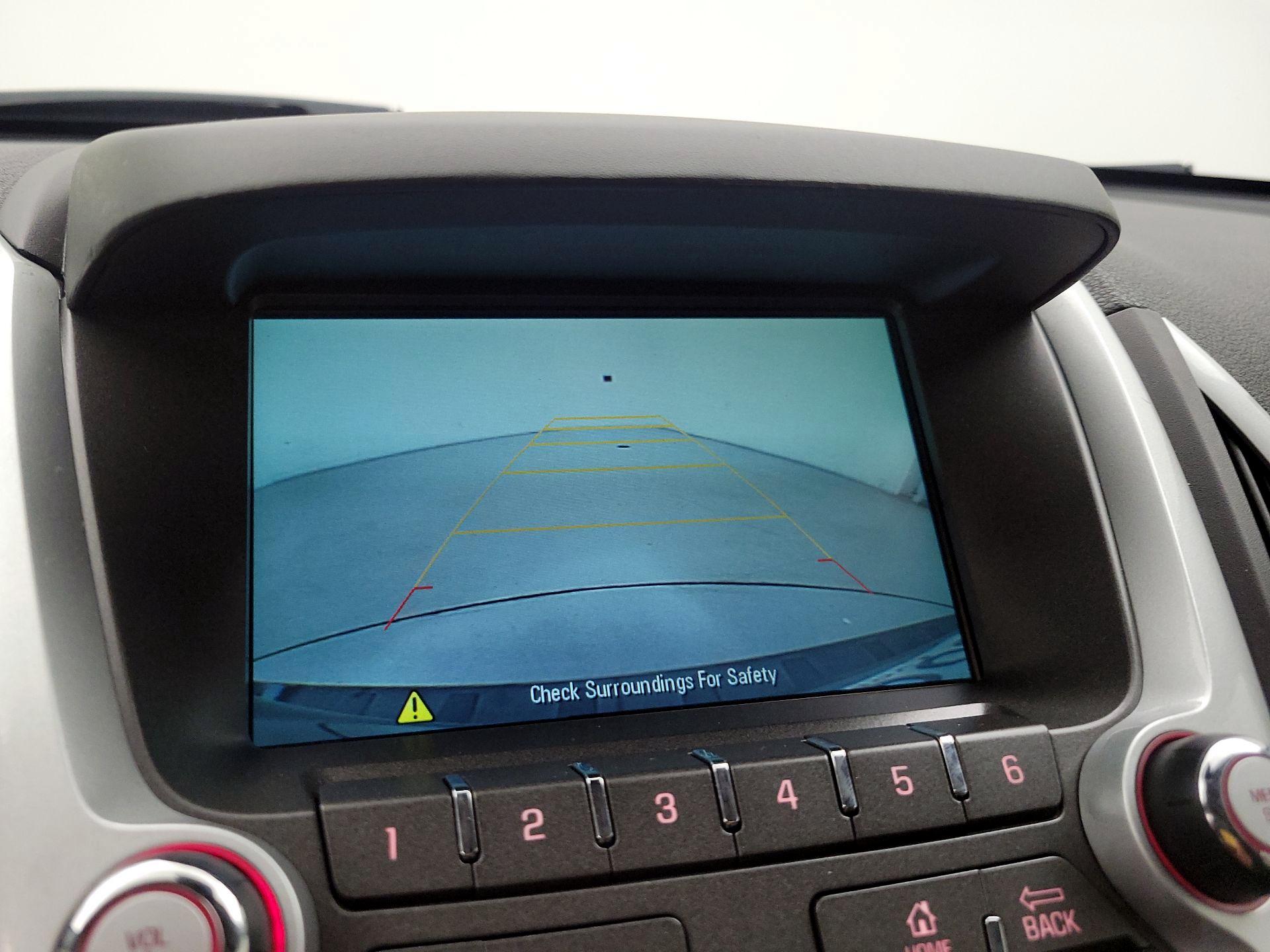 Thumbnail: 2015 GMC Terrain - 13