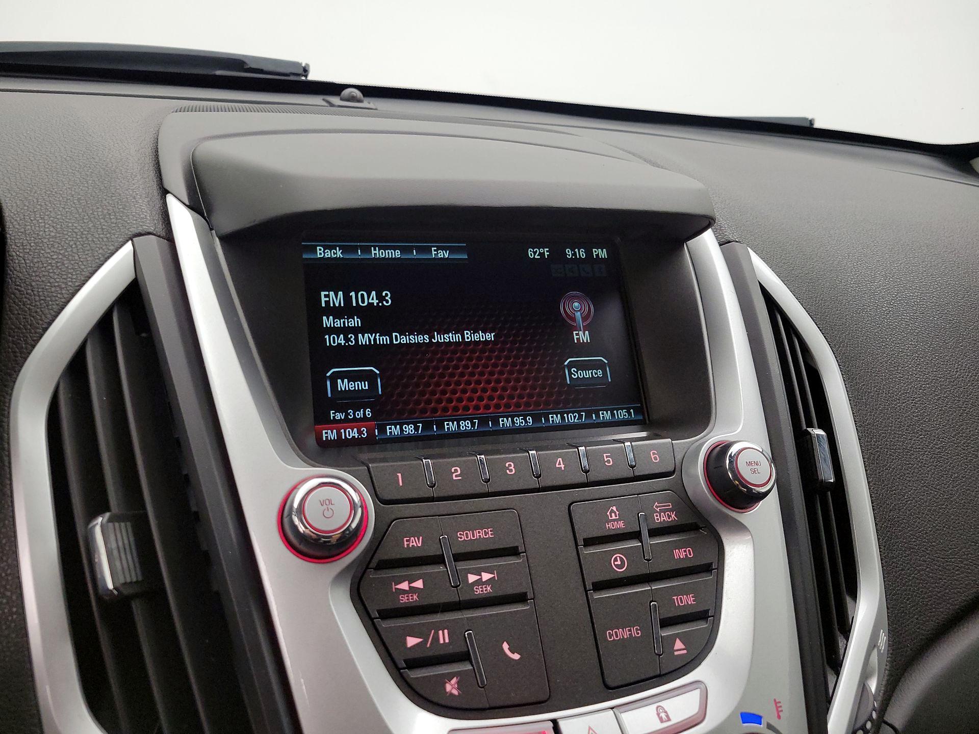 Thumbnail: 2015 GMC Terrain - 14