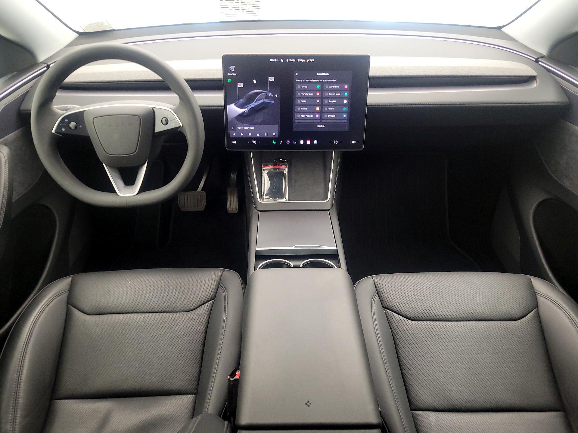 Thumbnail: 2026 Tesla Model Y - 9