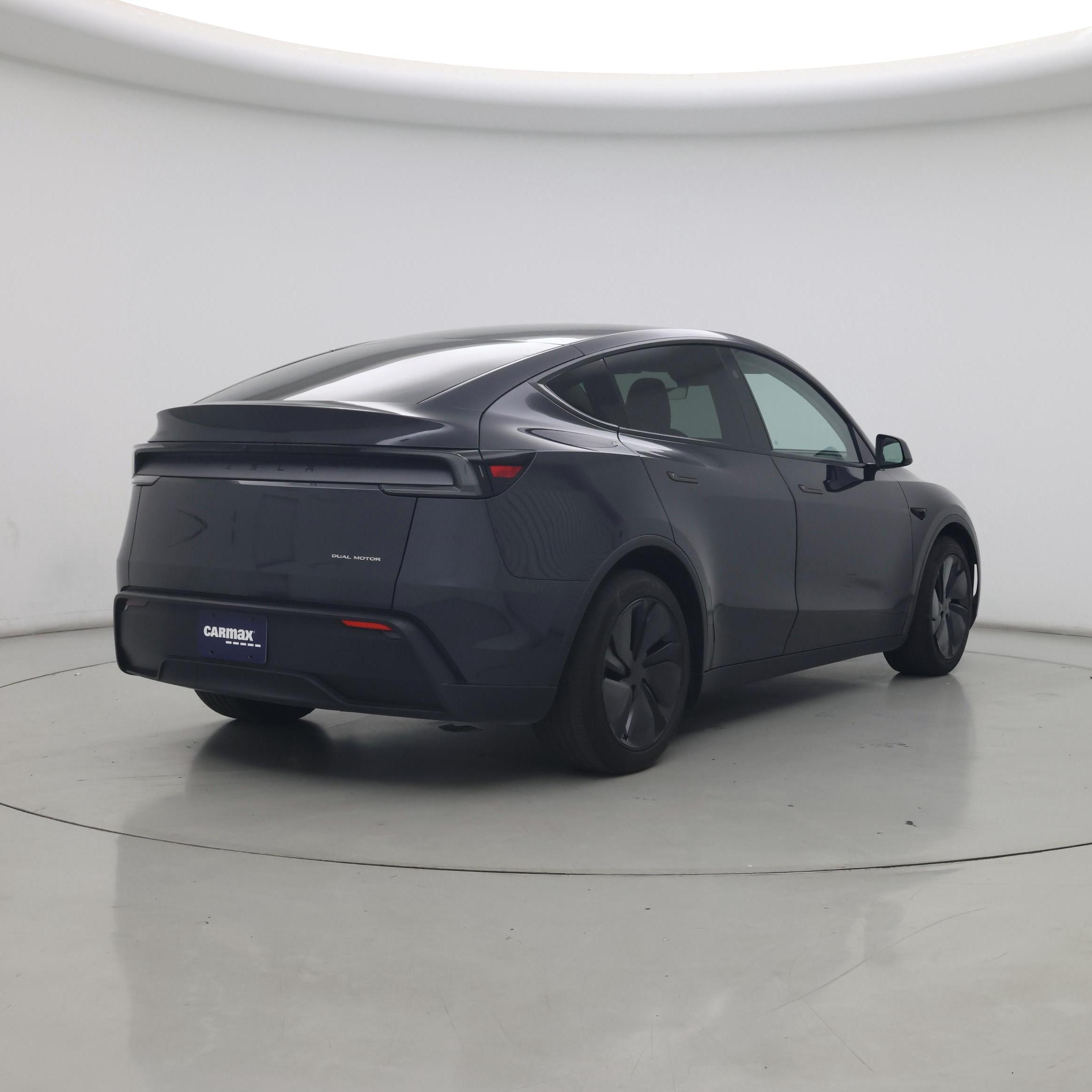 Thumbnail: 2026 Tesla Model Y - 8