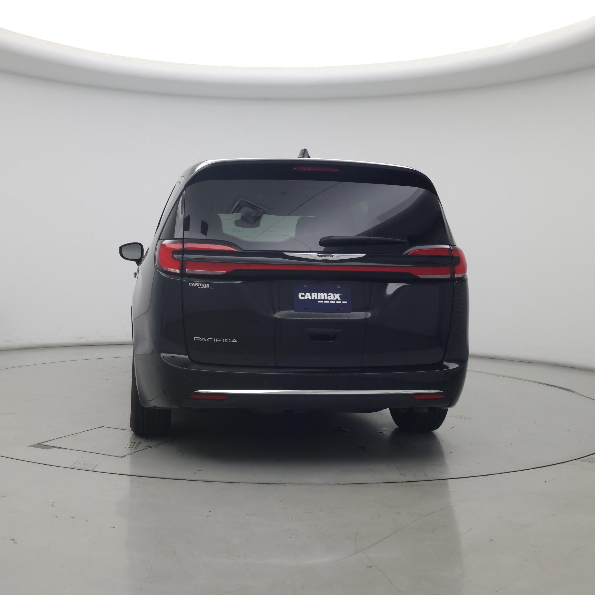 Thumbnail: 2025 Chrysler Pacifica - 6