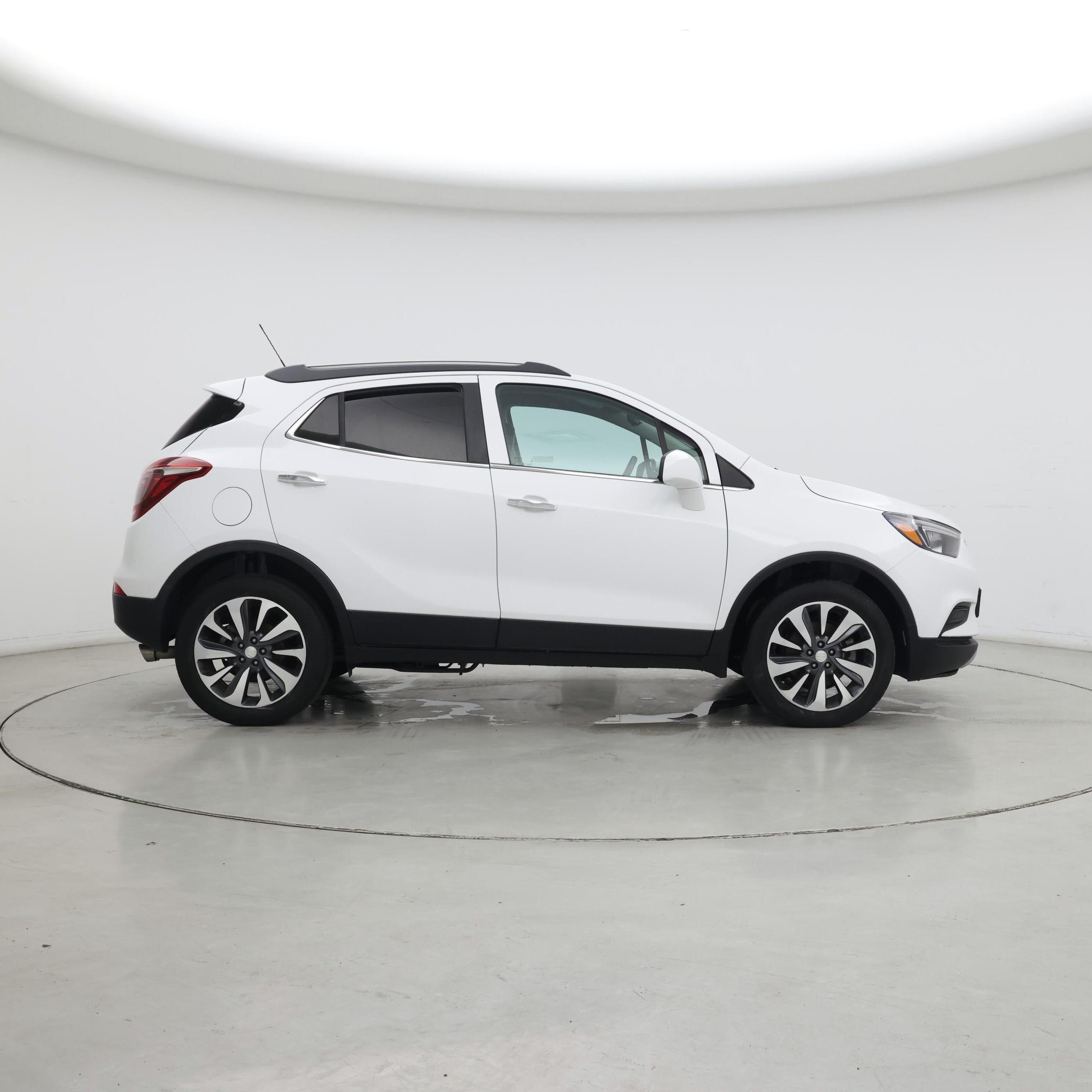 Thumbnail: 2022 Buick Encore - 7