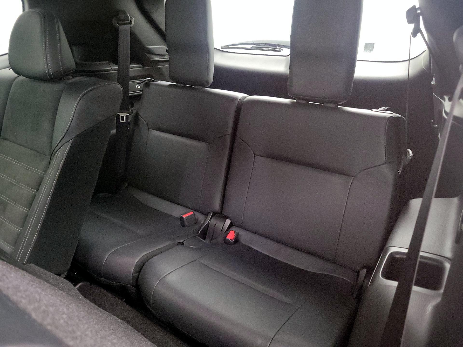 Thumbnail: 2025 Mitsubishi Outlander - 20