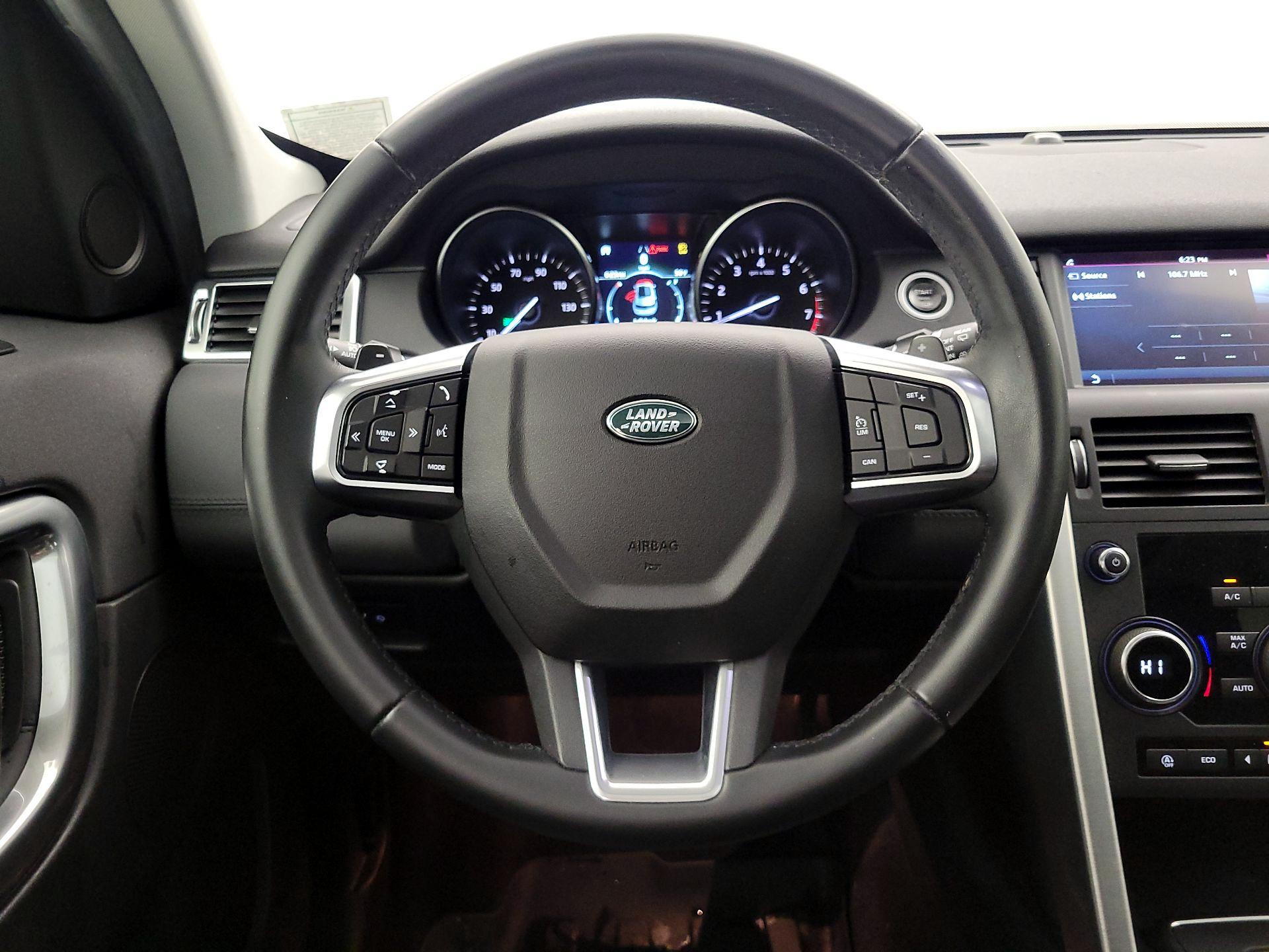 Thumbnail: 2019 Land Rover Discovery Sport - 10