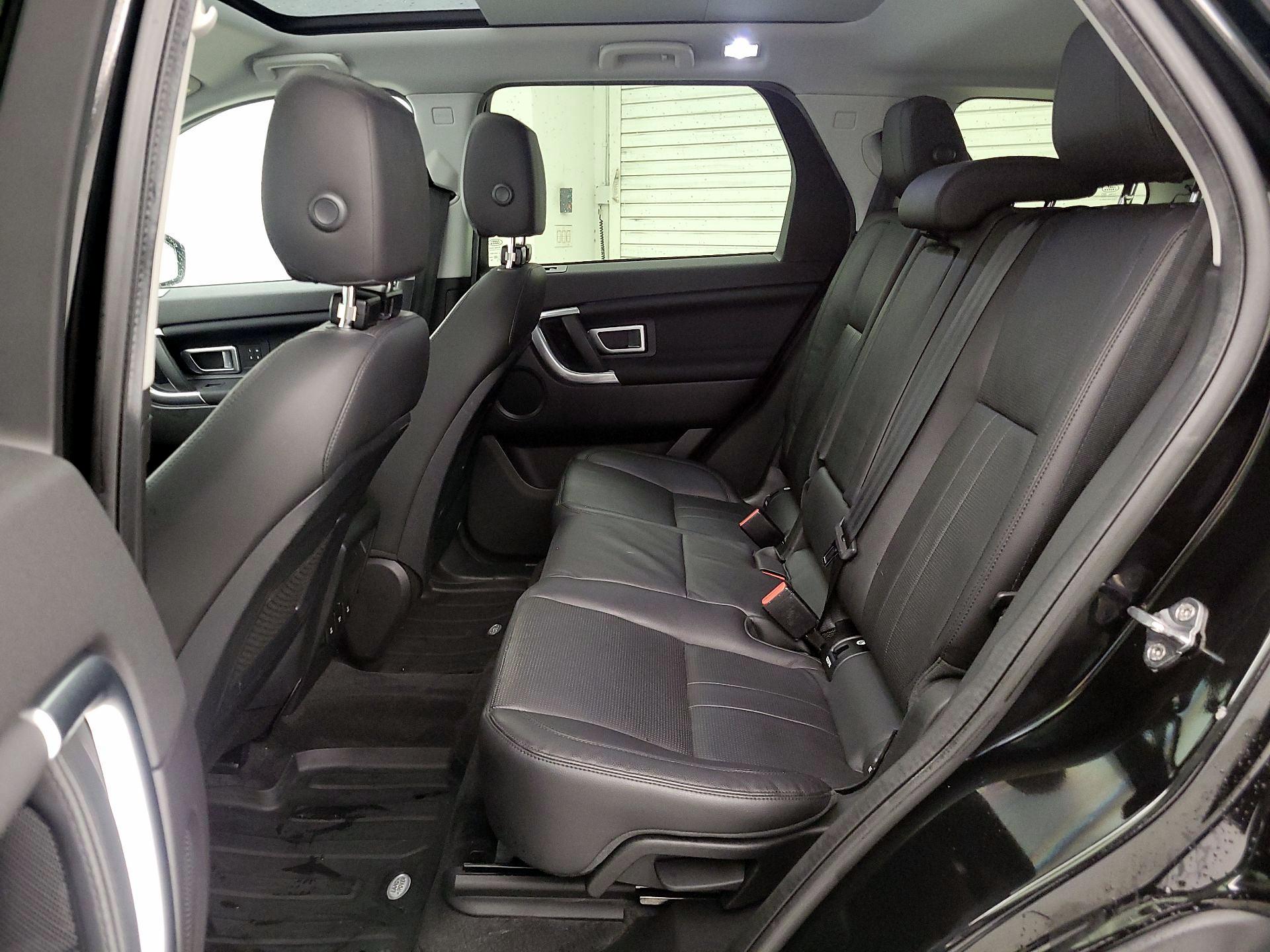 Thumbnail: 2019 Land Rover Discovery Sport - 20