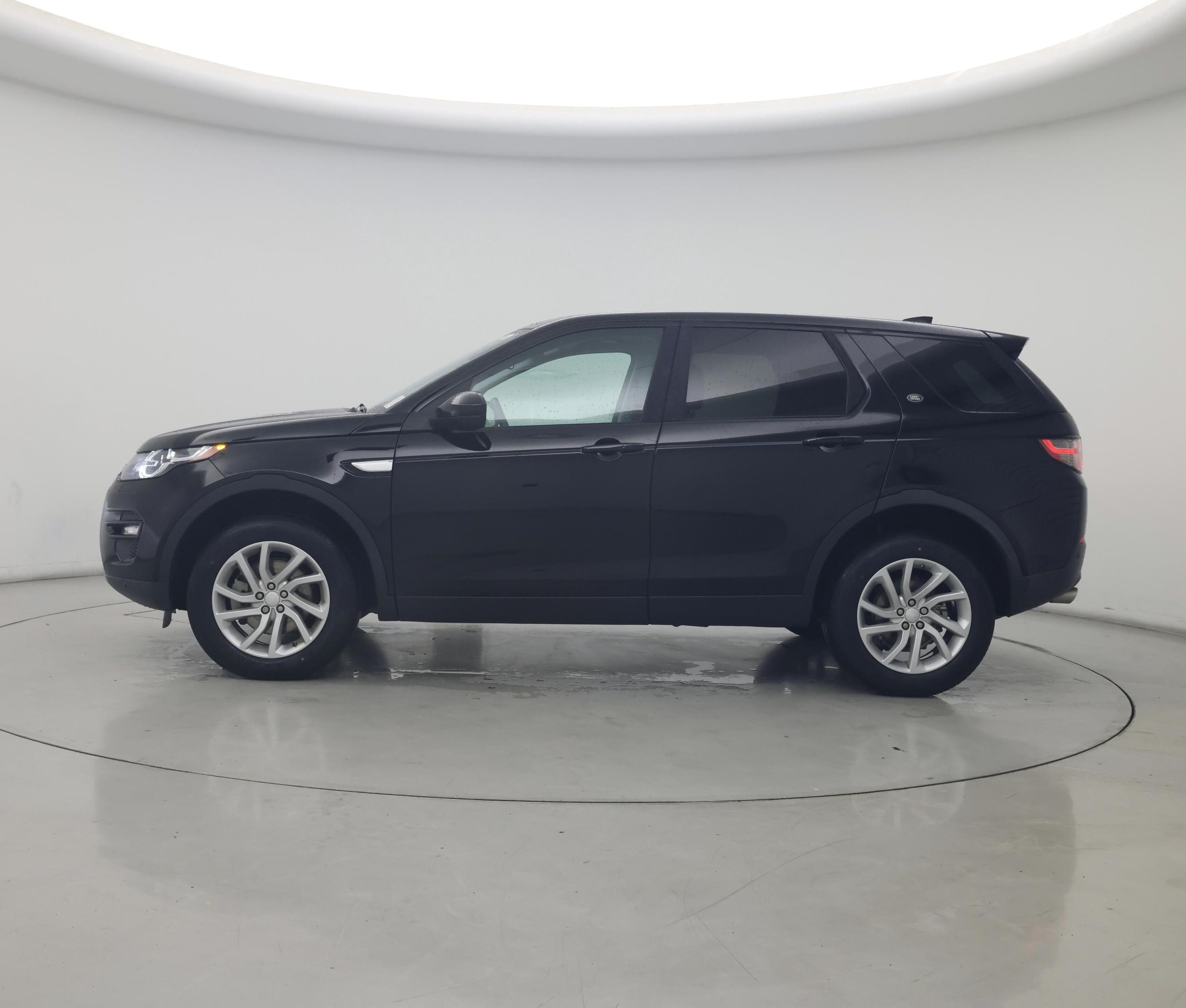 Thumbnail: 2019 Land Rover Discovery Sport - 3