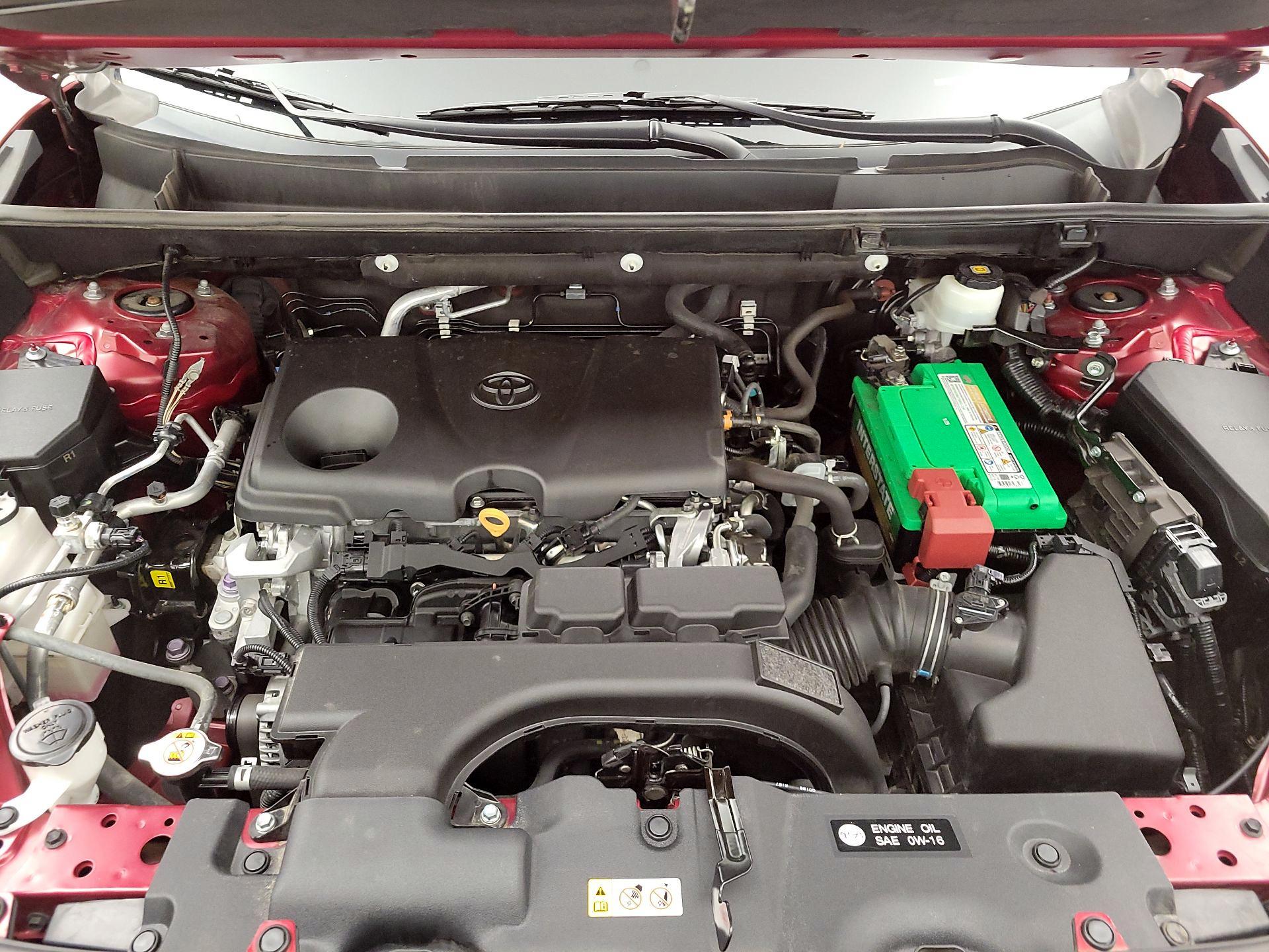 Thumbnail: 2020 Toyota RAV4 - 20