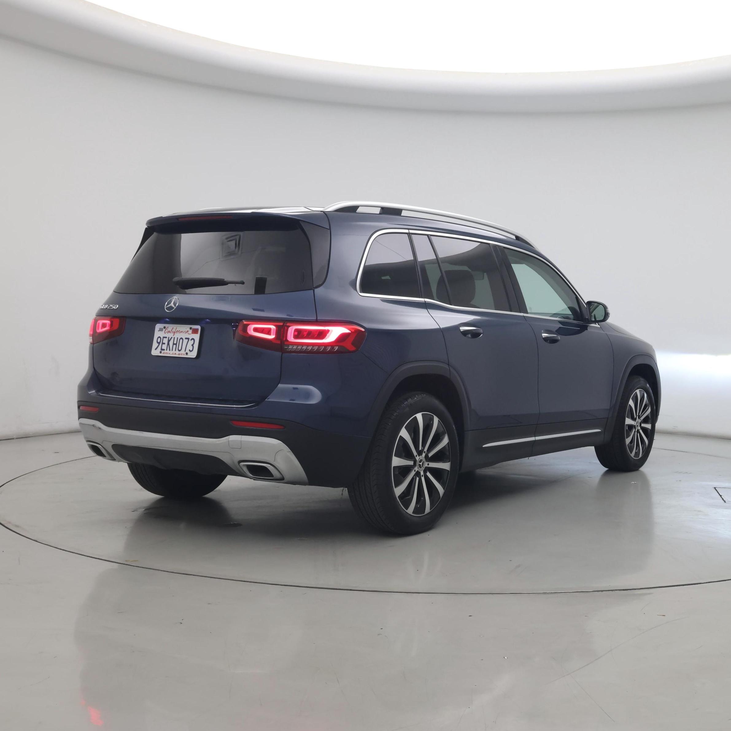 Thumbnail: 2023 Mercedes-Benz GLB - 8