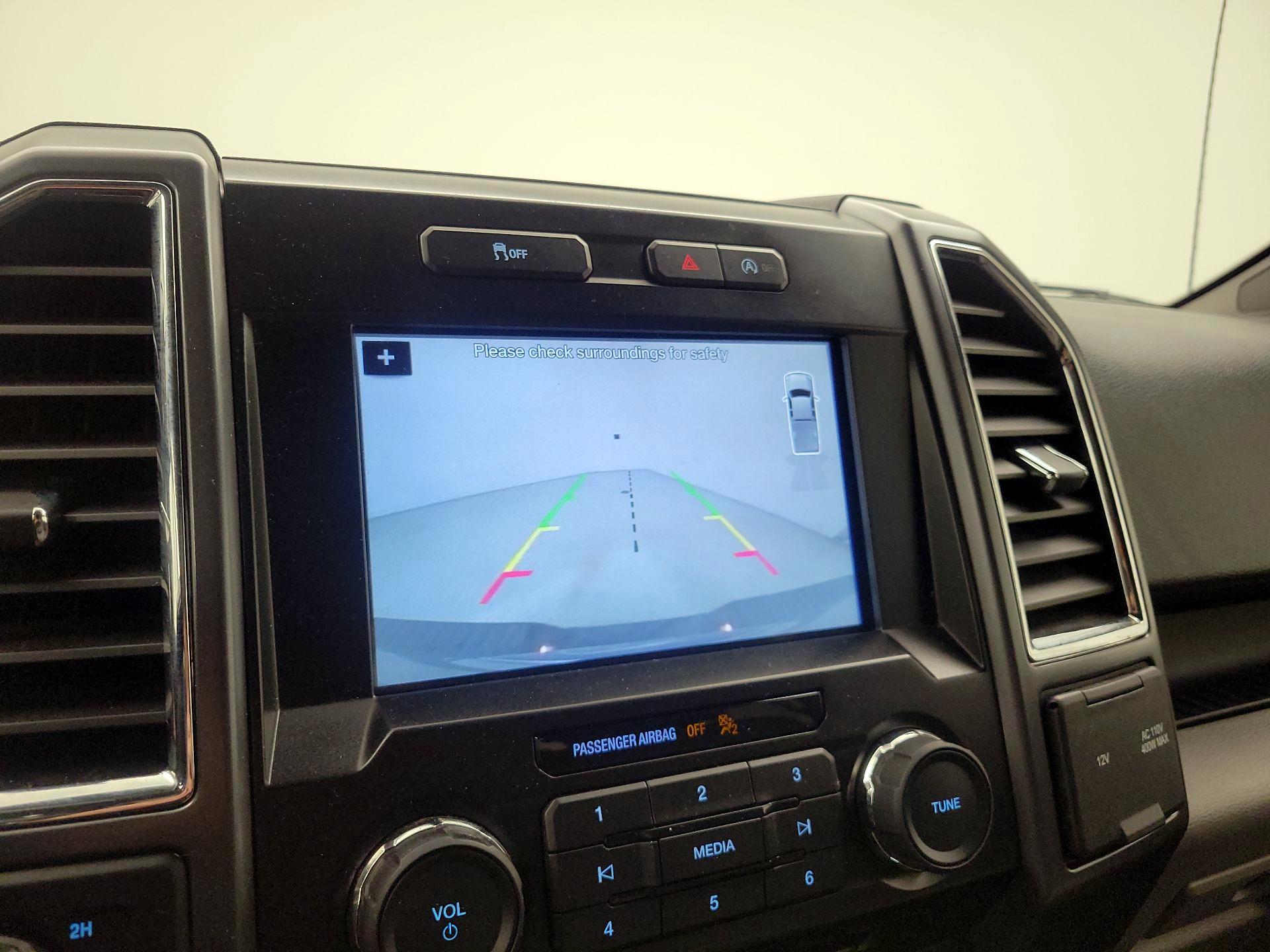 Thumbnail: 2017 Ford F-150 - 14