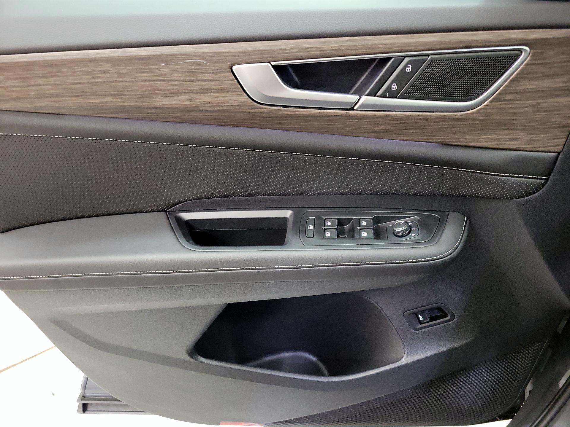 Thumbnail: 2025 Volkswagen Atlas - 12