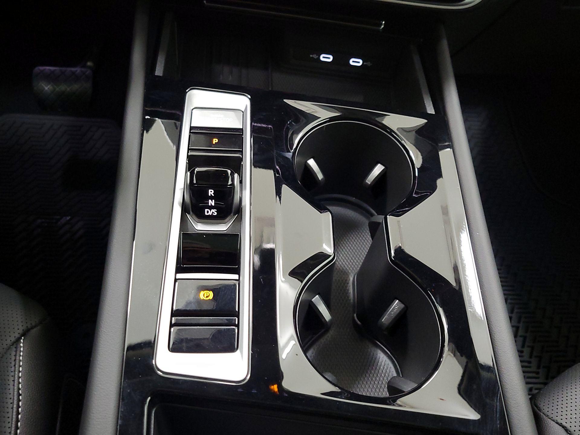 Thumbnail: 2025 Volkswagen Atlas - 18