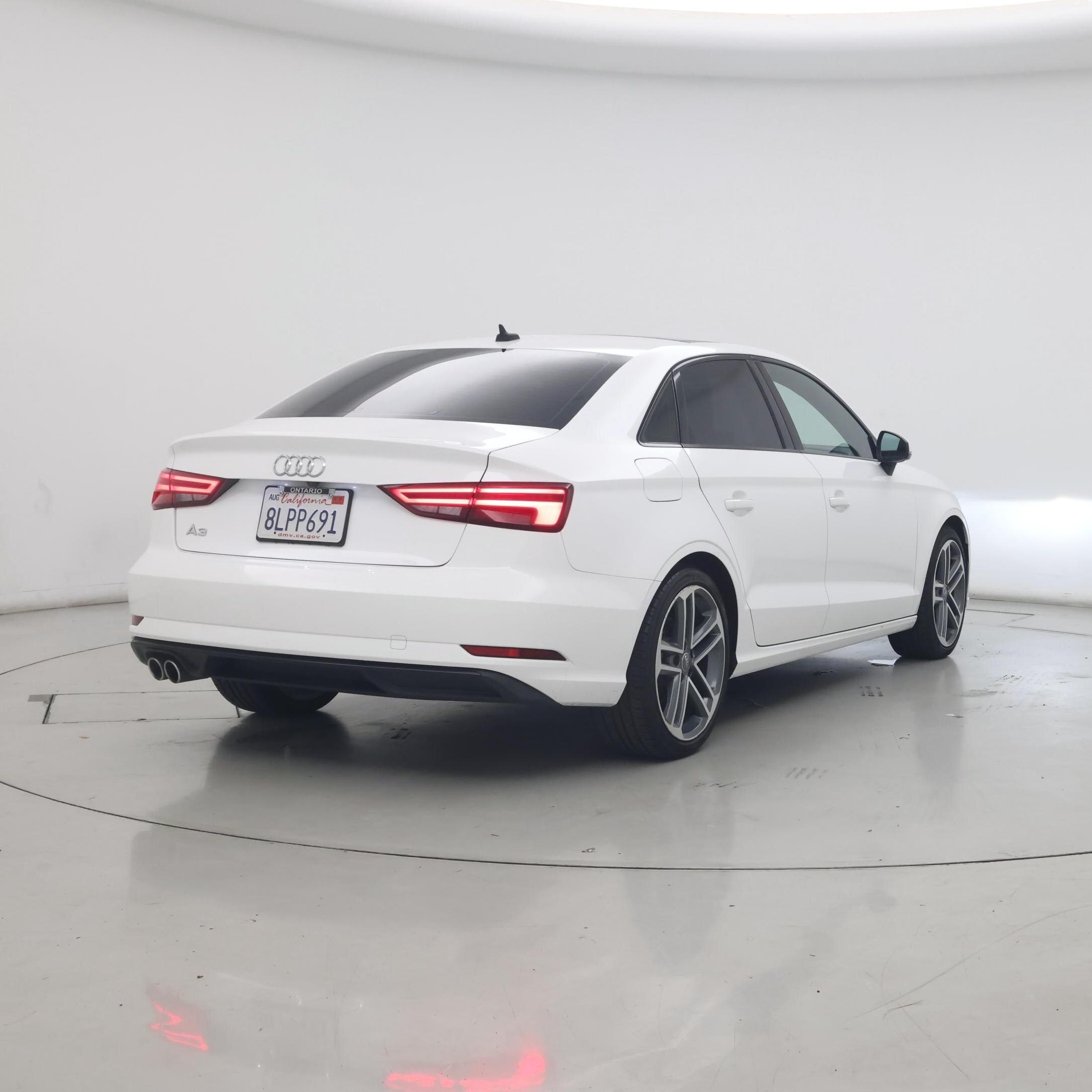 Thumbnail: 2019 Audi A3 - 8