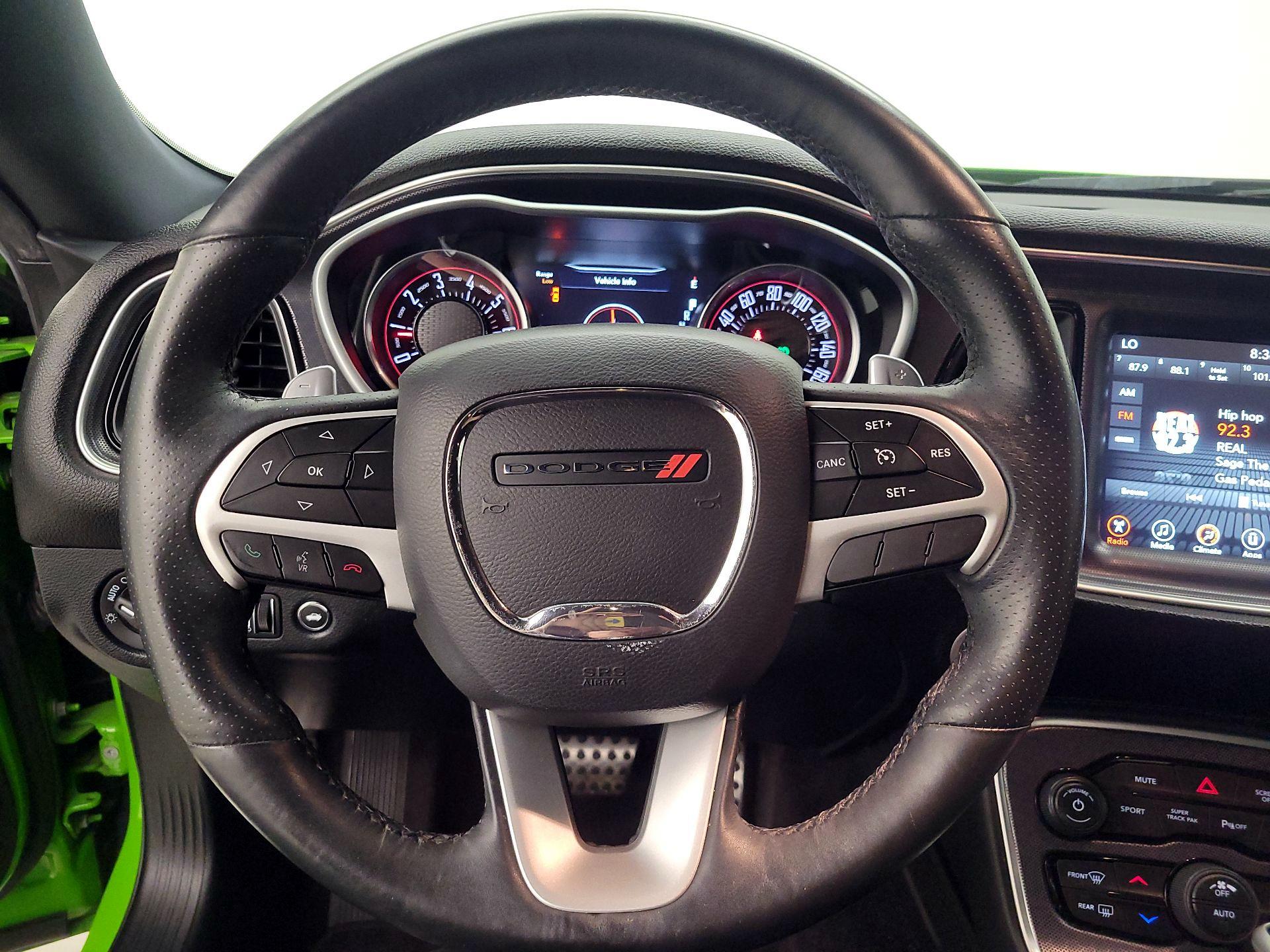 Thumbnail: 2017 Dodge Challenger - 10