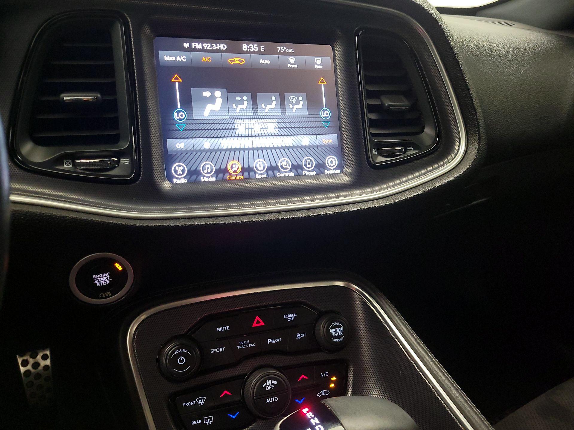 Thumbnail: 2017 Dodge Challenger - 16