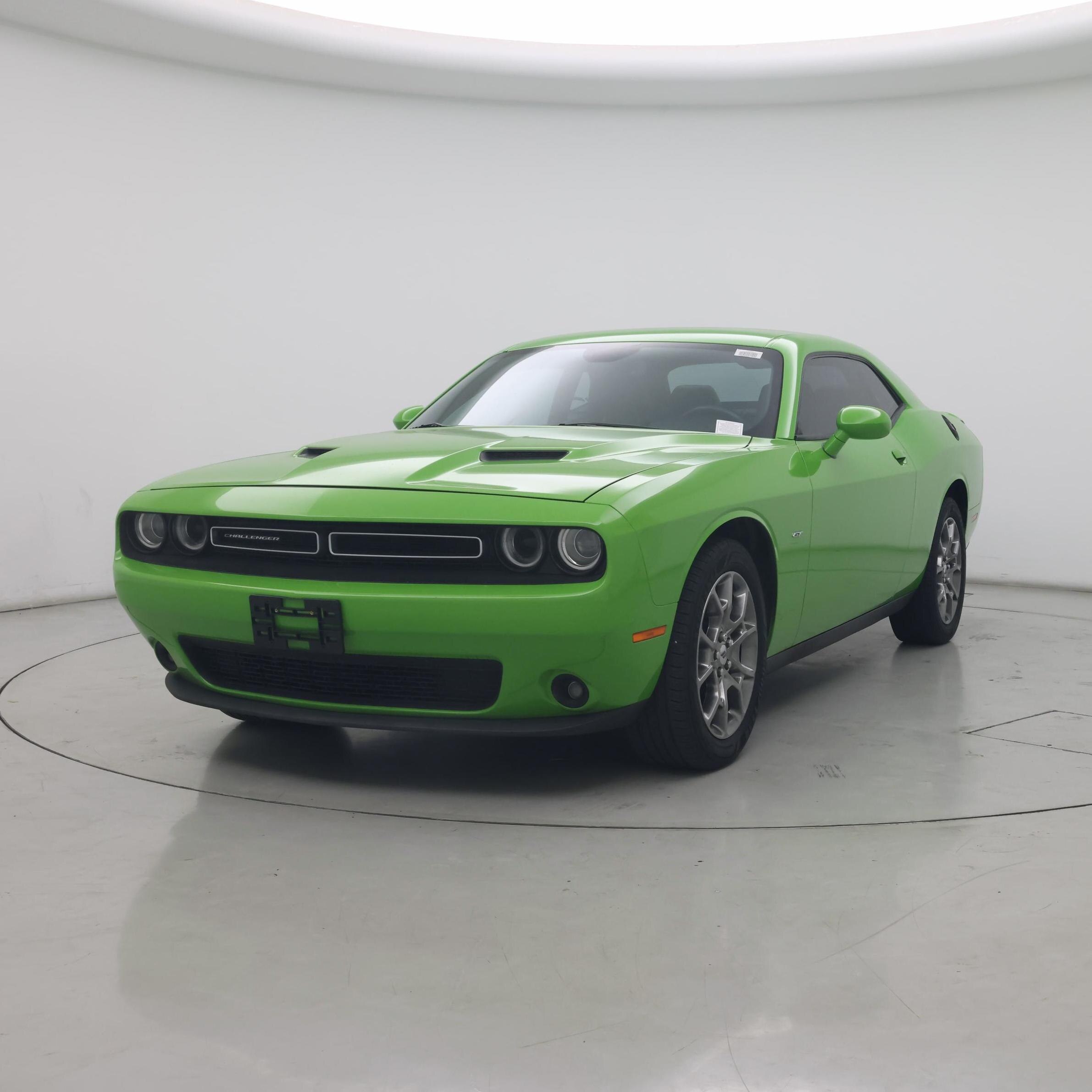 Thumbnail: 2017 Dodge Challenger - 4