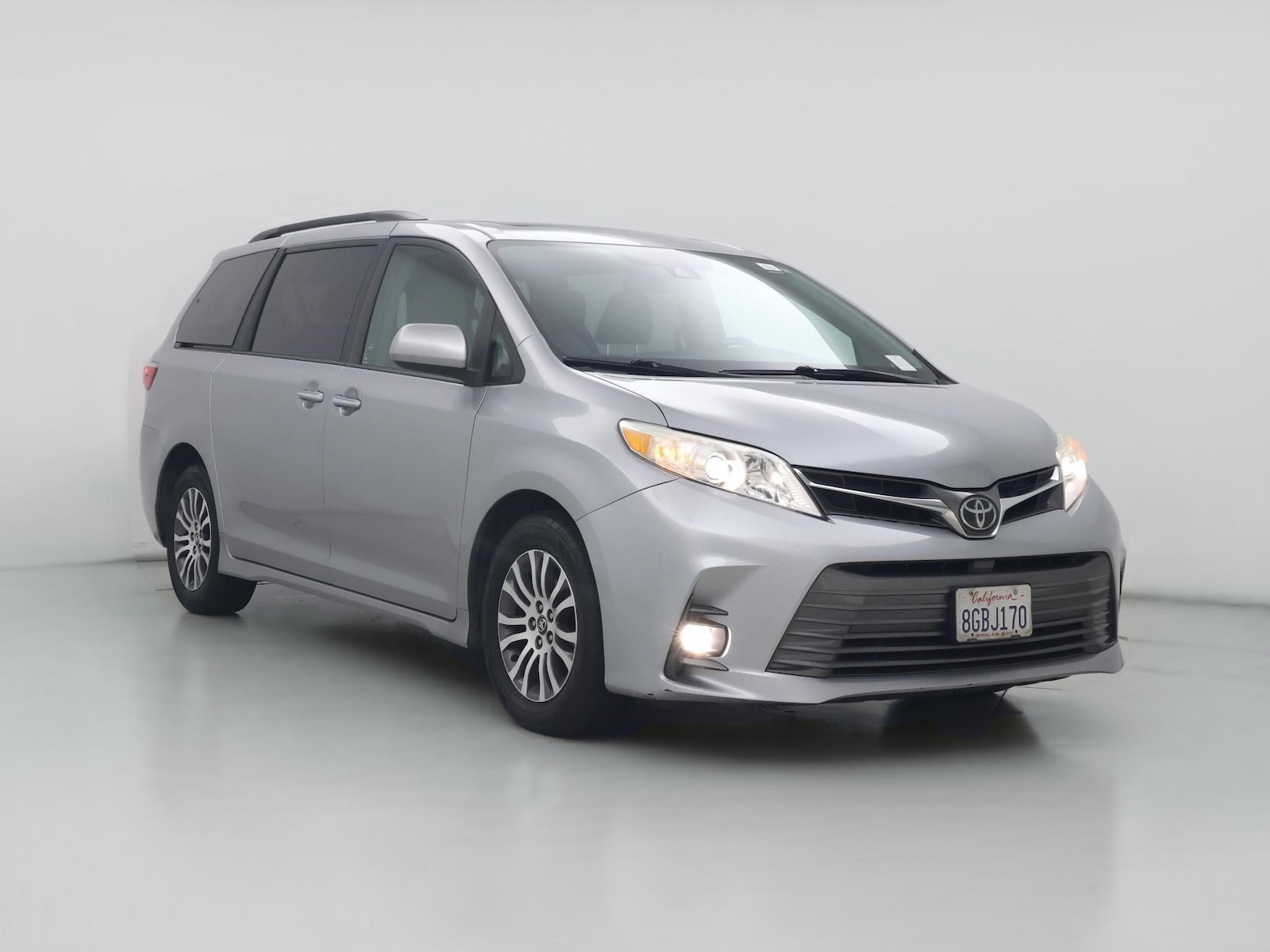 2018 Toyota Sienna XLE
