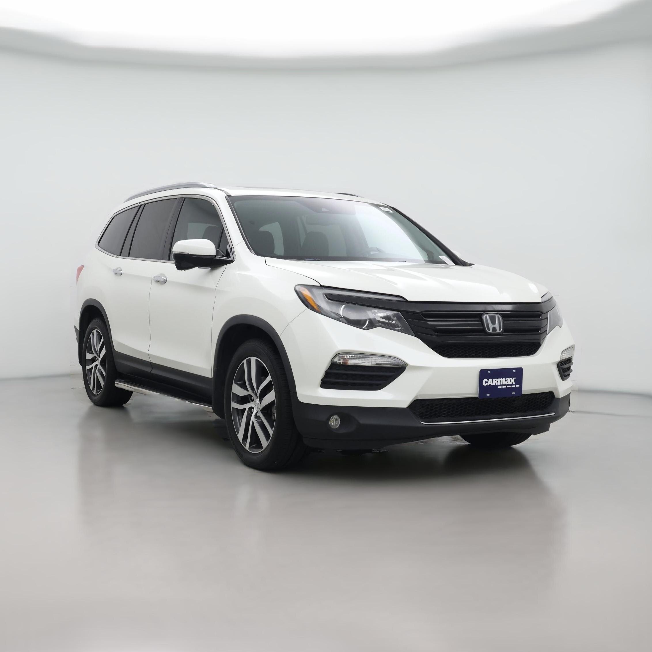 Thumbnail: 2017 Honda Pilot - 1