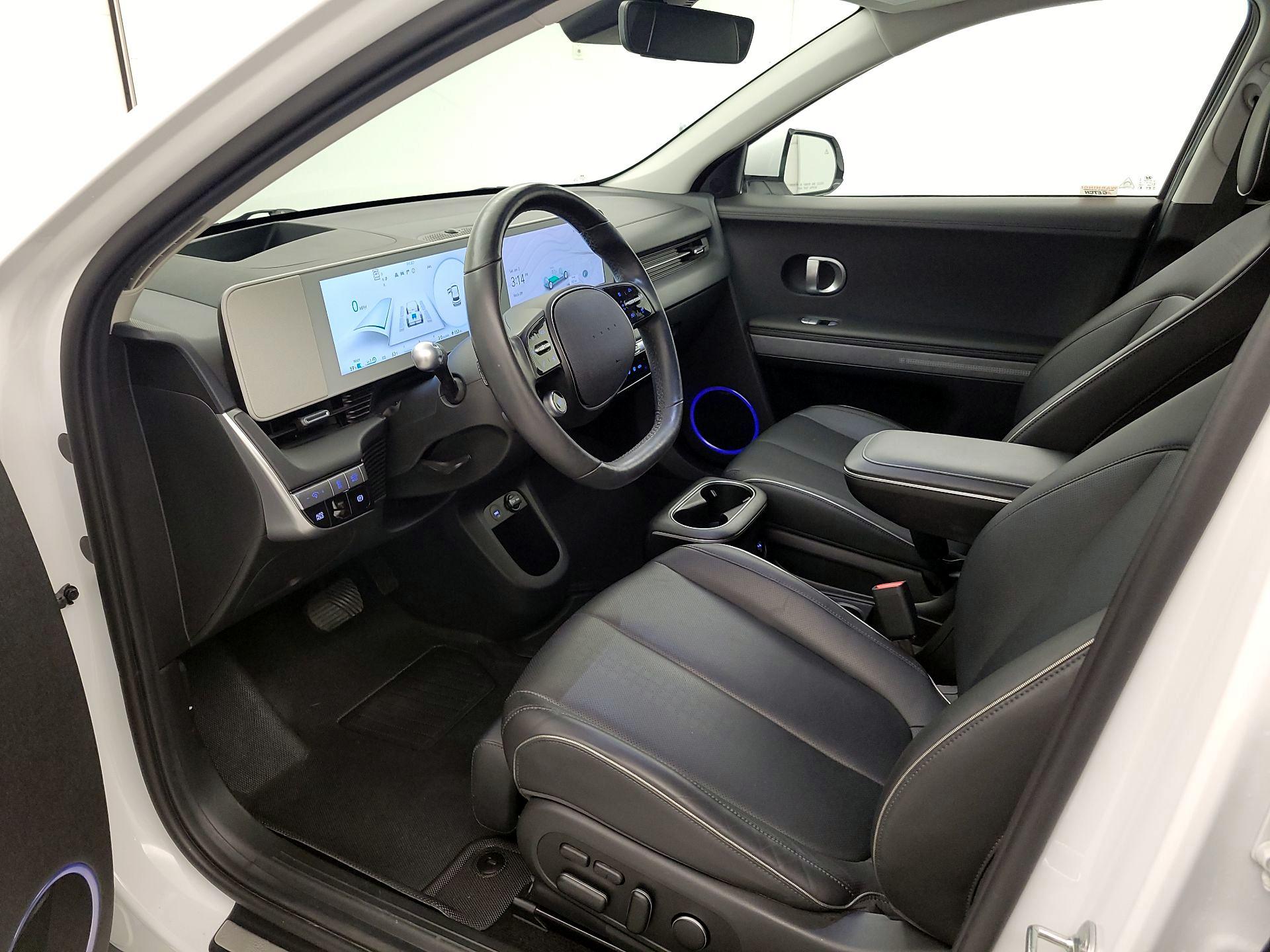 Thumbnail: 2023 Hyundai Ioniq 5 - 11