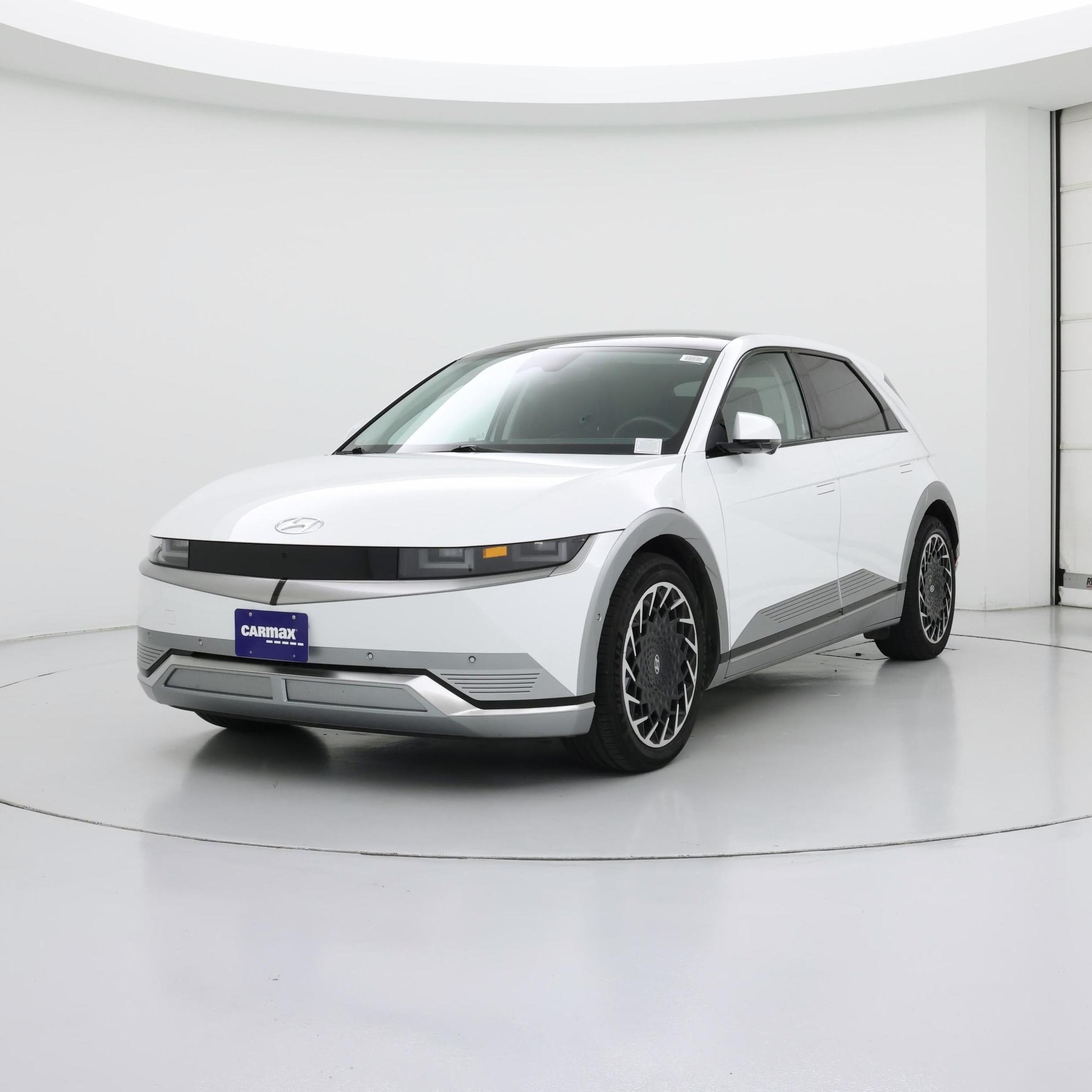 Thumbnail: 2023 Hyundai Ioniq 5 - 4