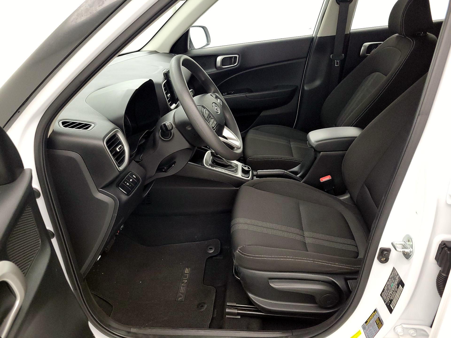 Thumbnail: 2020 Hyundai Venue - 11