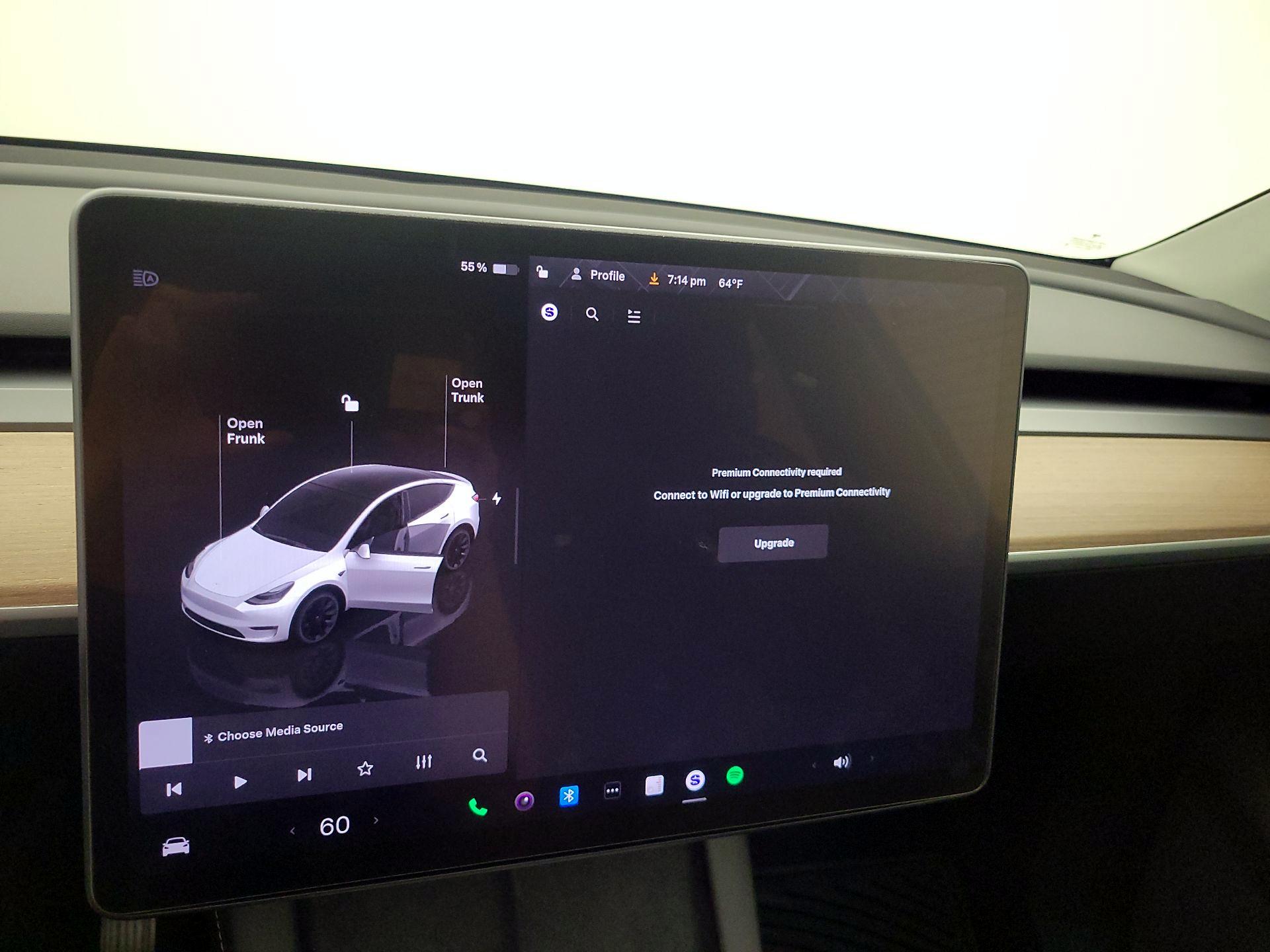 Thumbnail: 2022 Tesla Model Y - 14