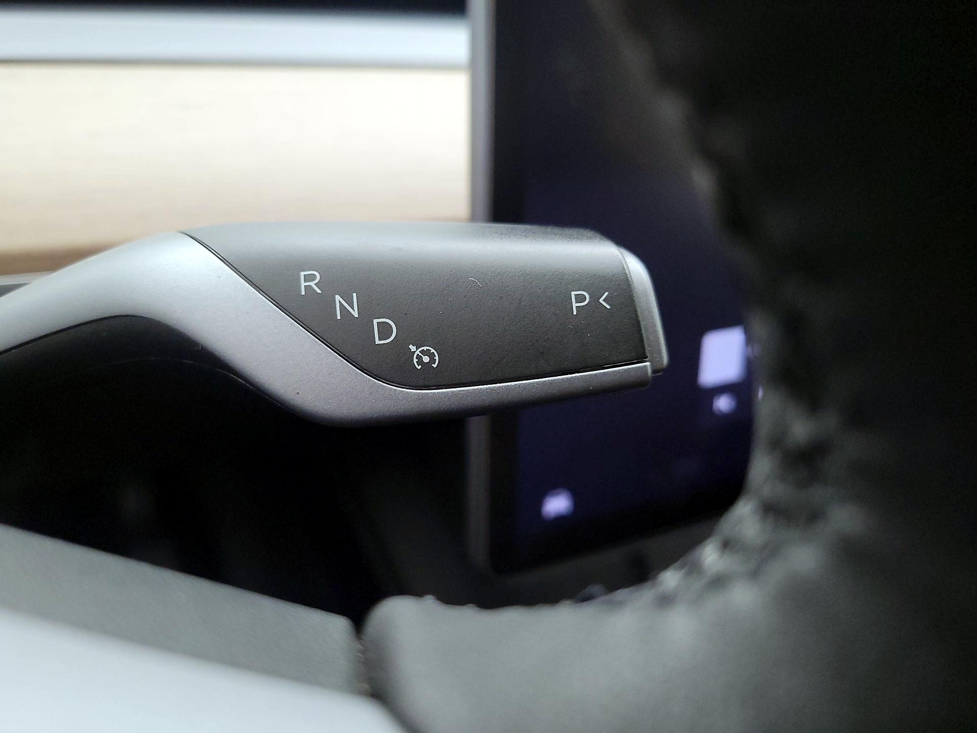 Thumbnail: 2022 Tesla Model Y - 16