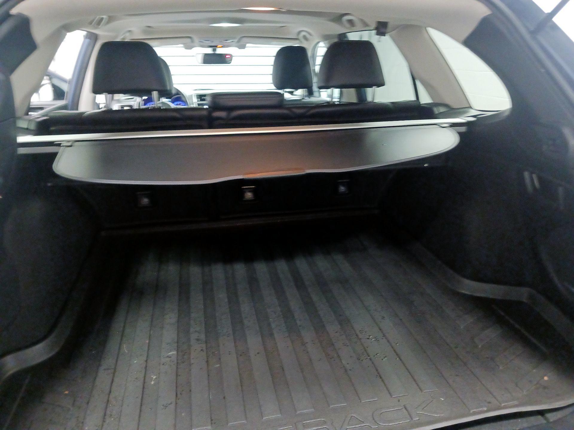 Thumbnail: 2018 Subaru Outback - 18