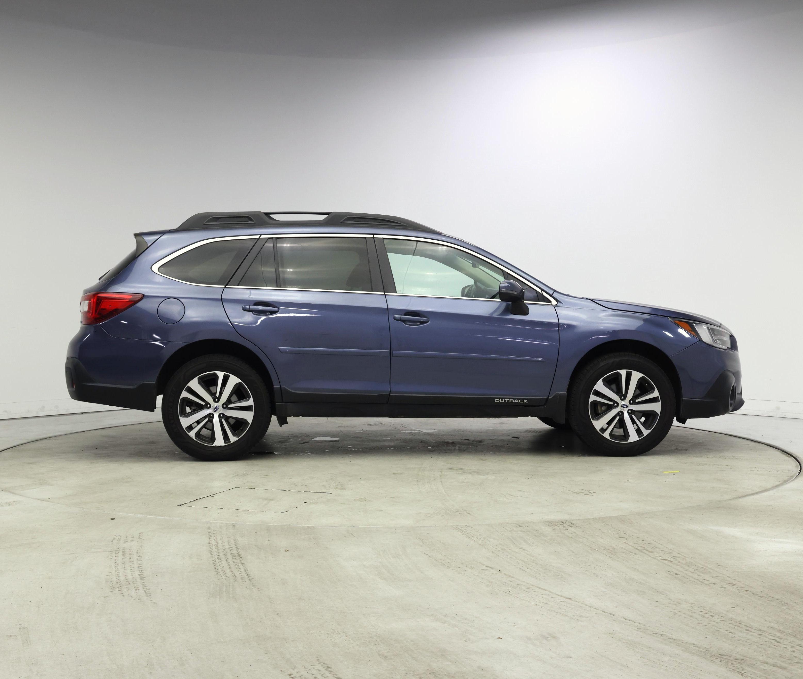 Thumbnail: 2018 Subaru Outback - 7