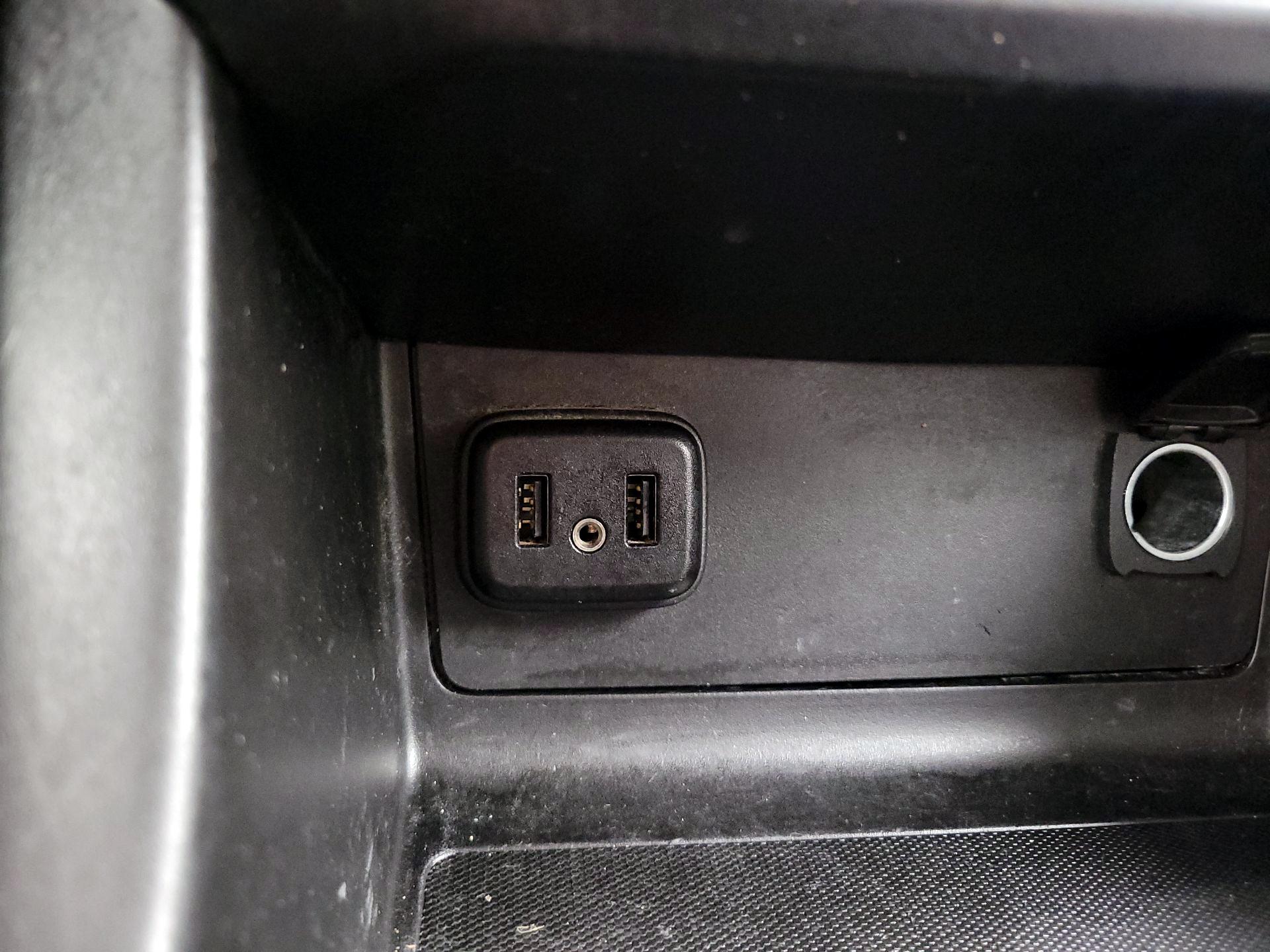 Thumbnail: 2019 Chevrolet Colorado - 18