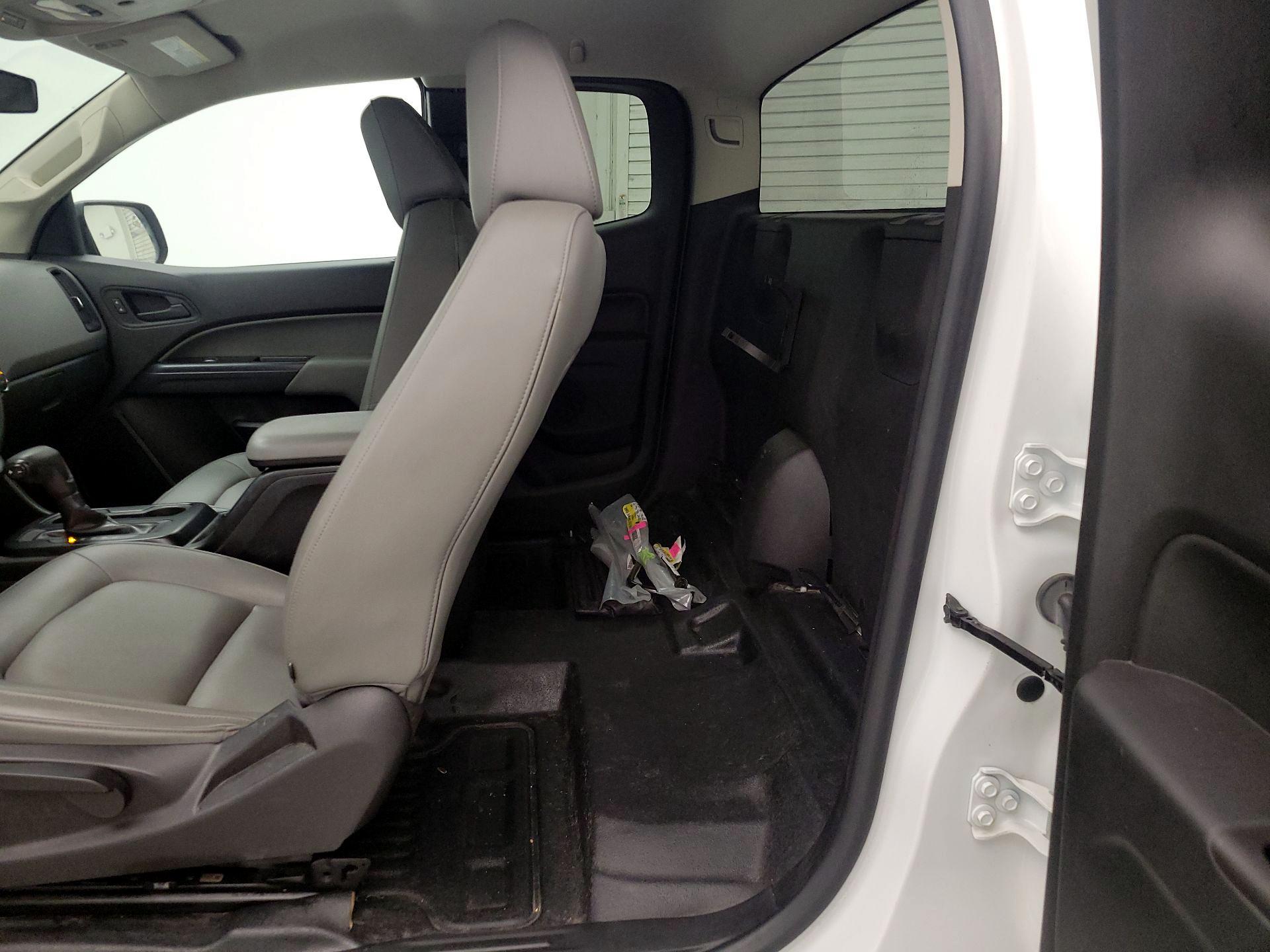 Thumbnail: 2019 Chevrolet Colorado - 19