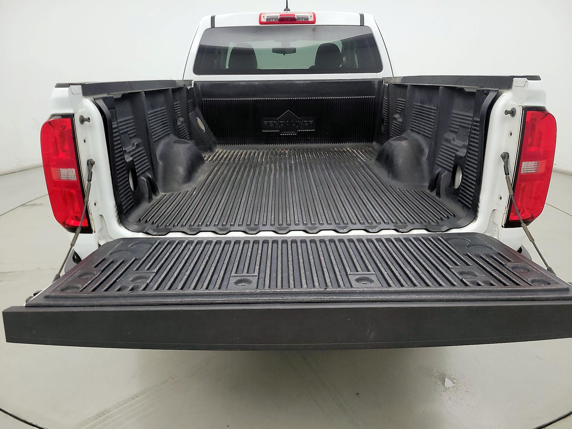 Thumbnail: 2019 Chevrolet Colorado - 20