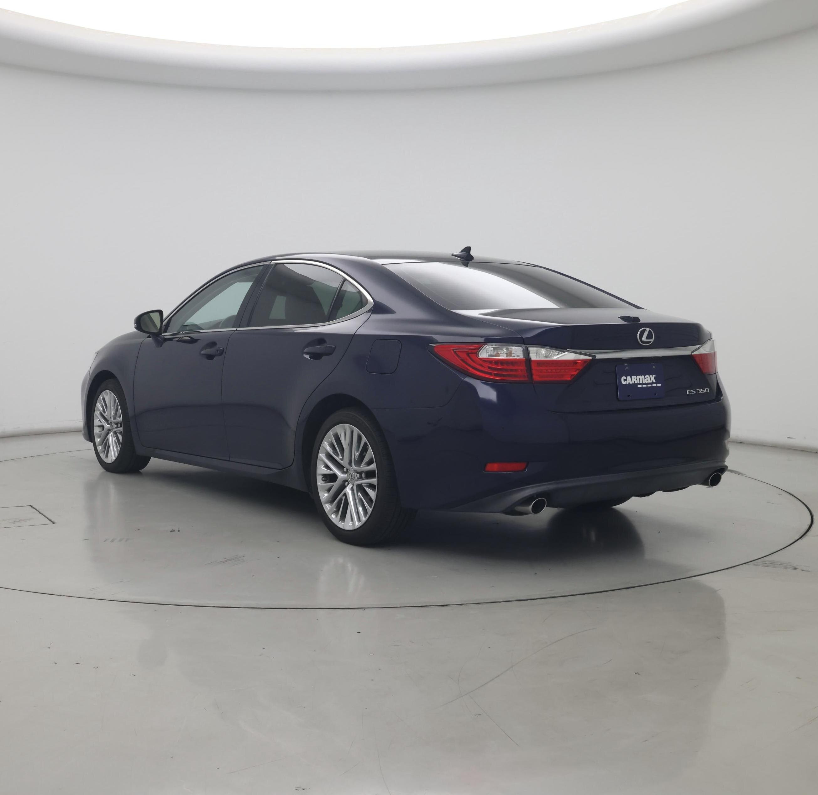 Thumbnail: 2014 Lexus ES - 2