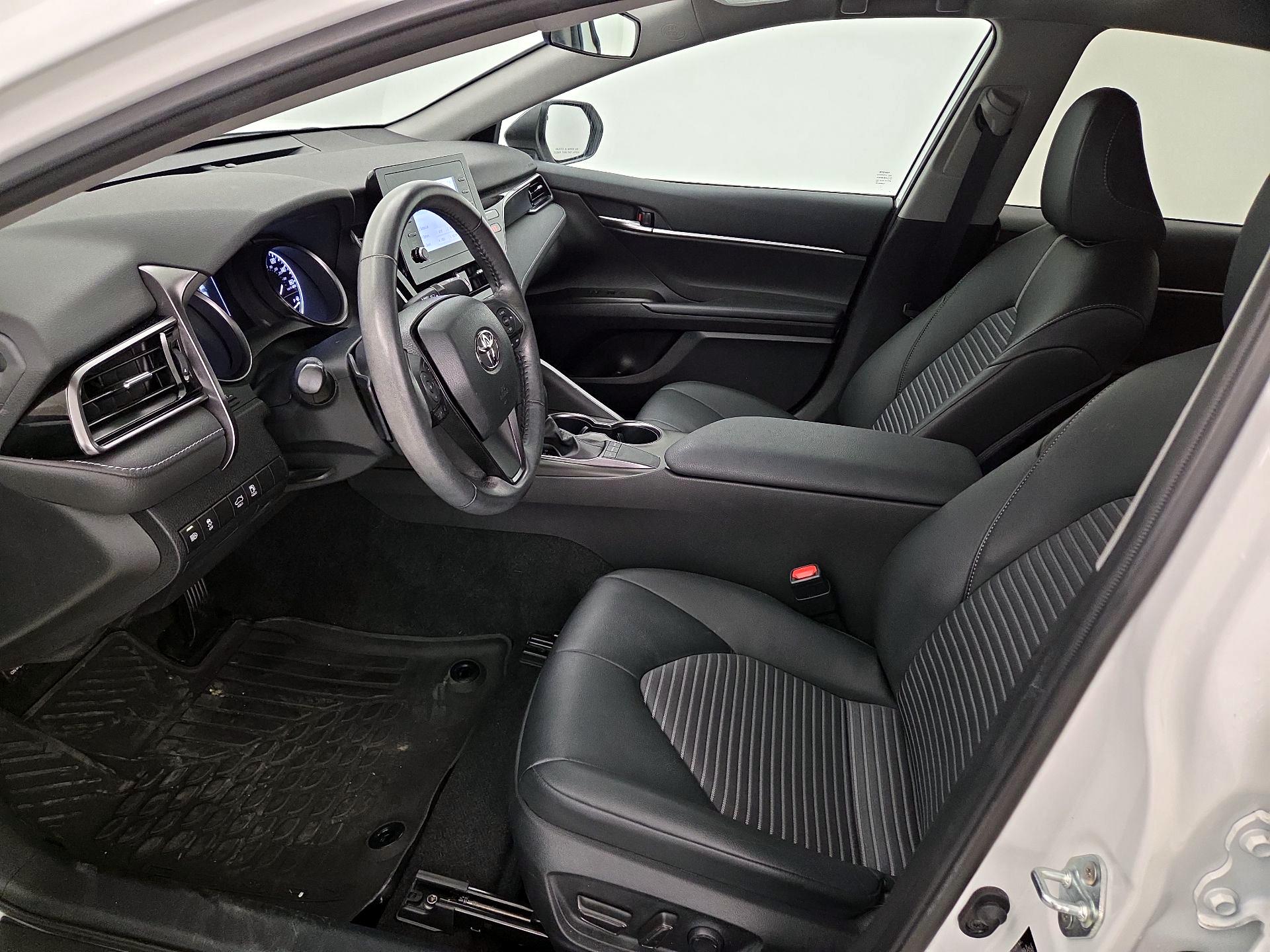 Thumbnail: 2023 Toyota Camry - 11