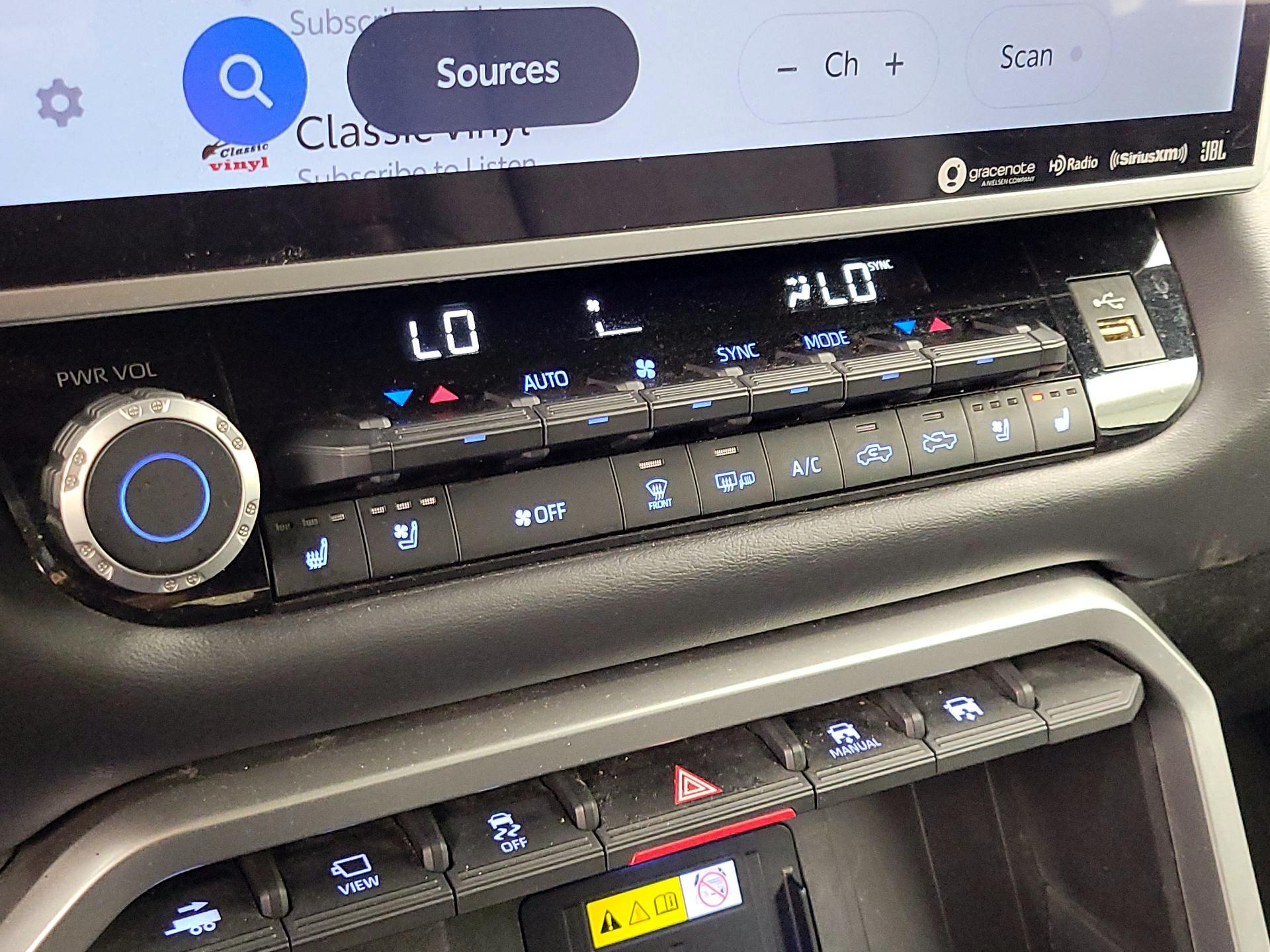 Thumbnail: 2023 Toyota Tundra - 16