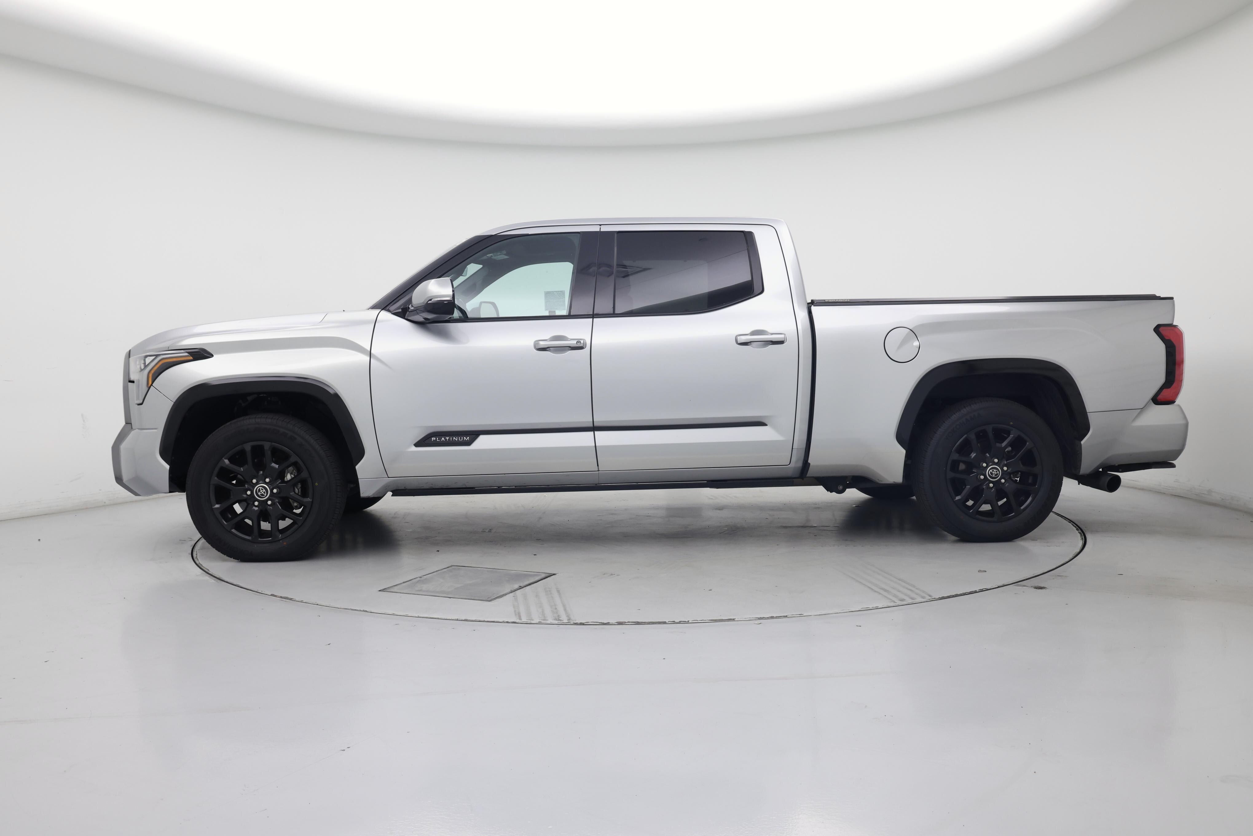 Thumbnail: 2023 Toyota Tundra - 3